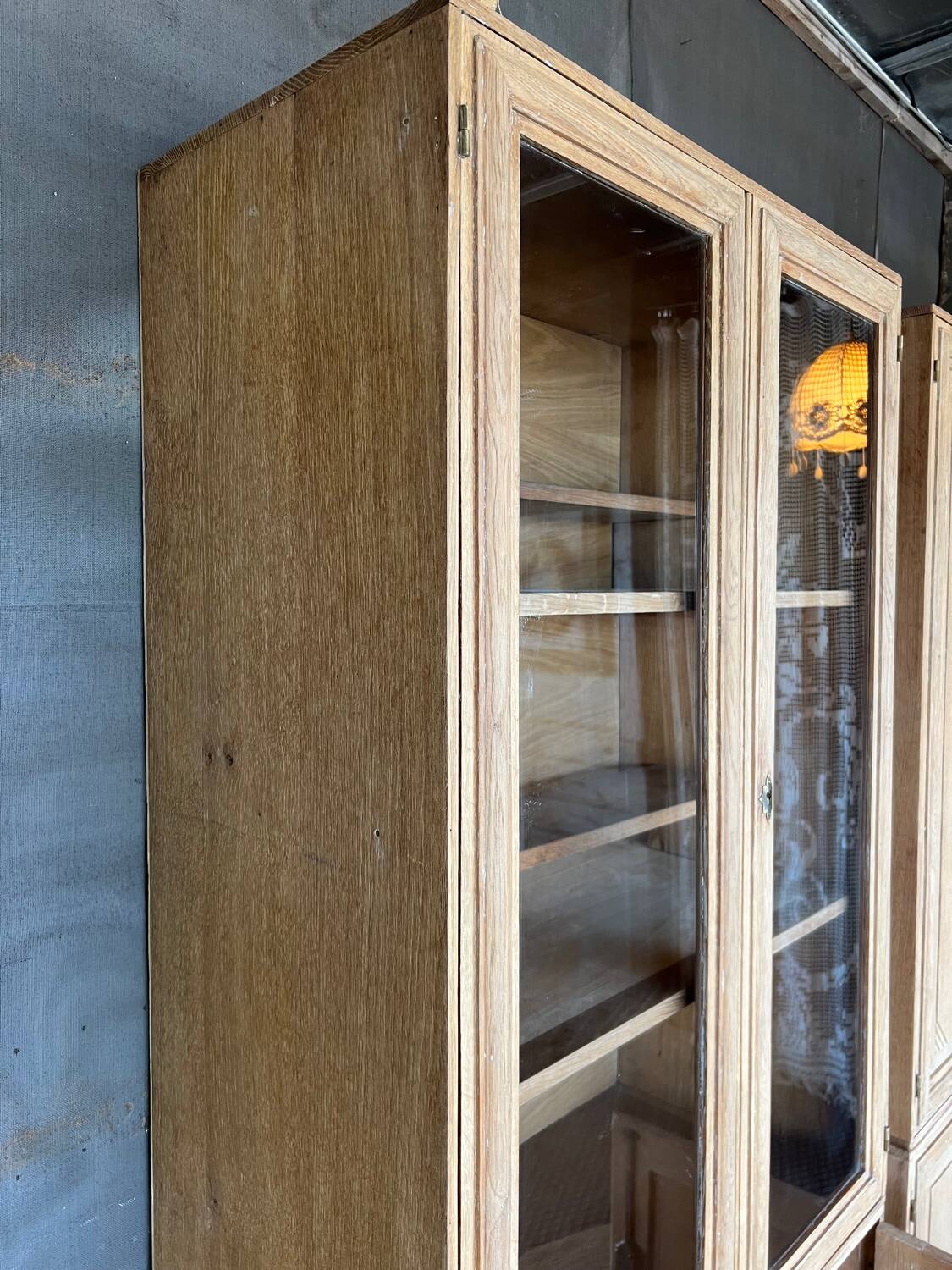 Ancienne vitrine  d’école