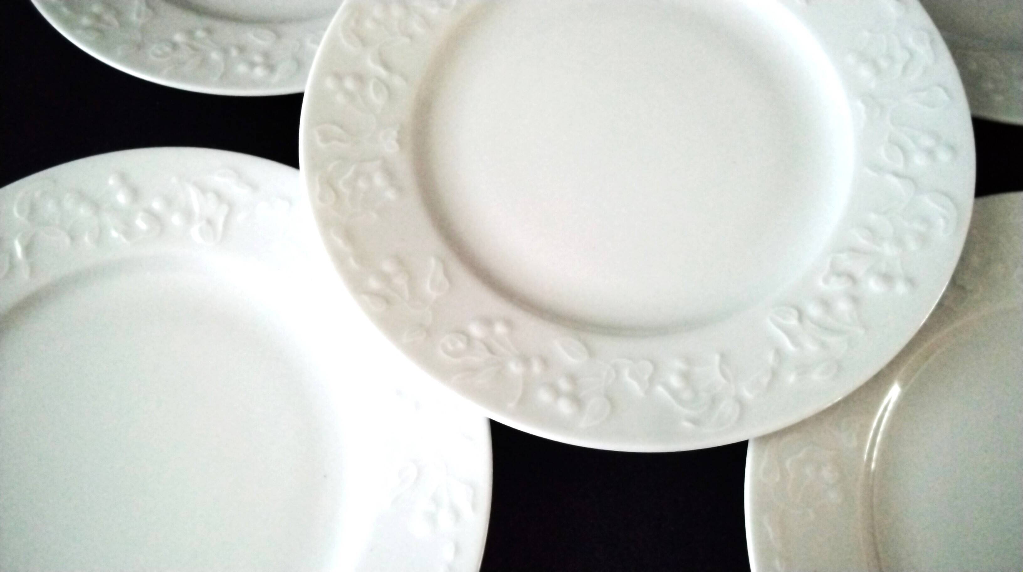 5 dessert plates in Limoges porcelain