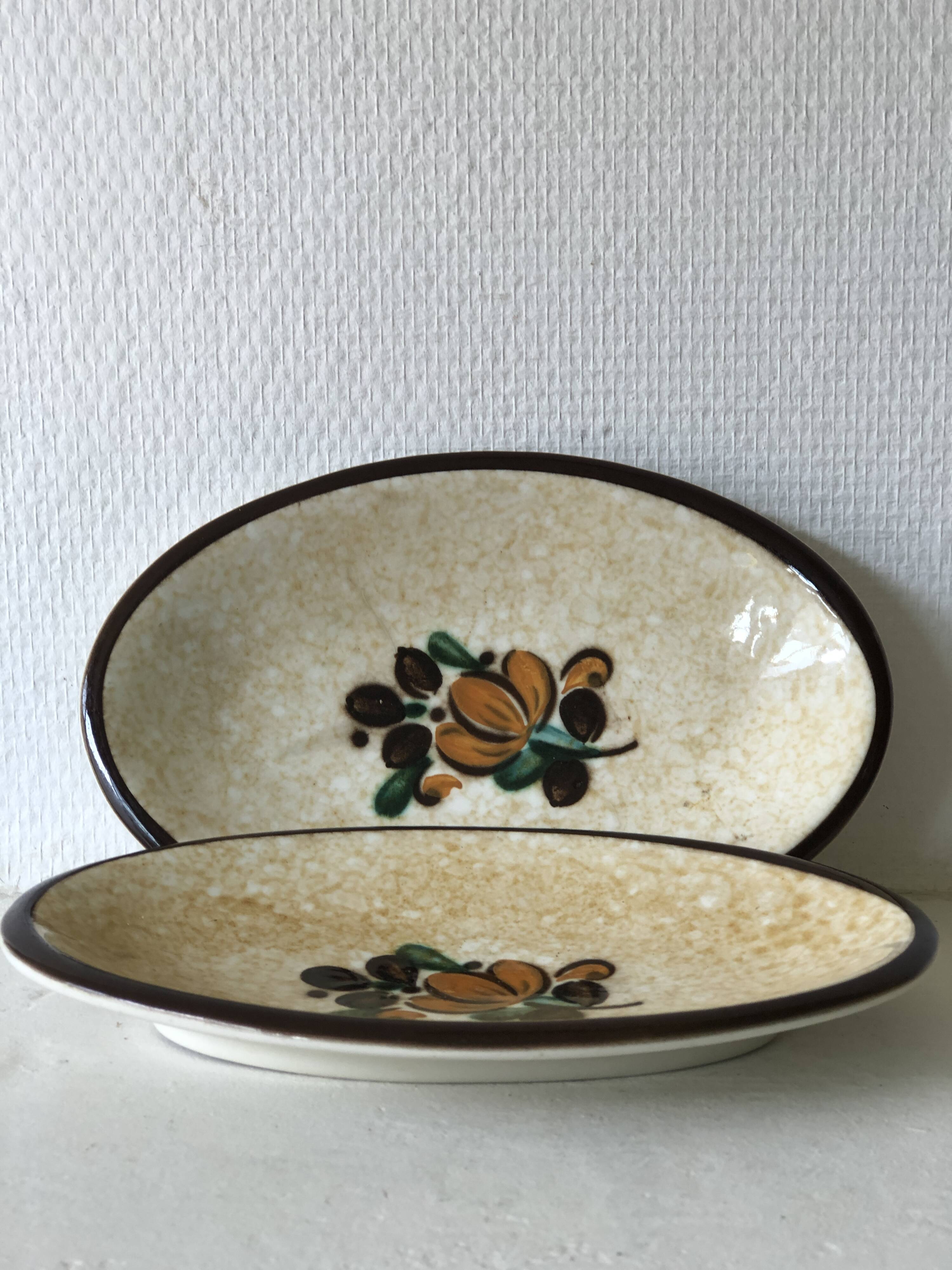 2 Boch Belgium Corfu model dishes