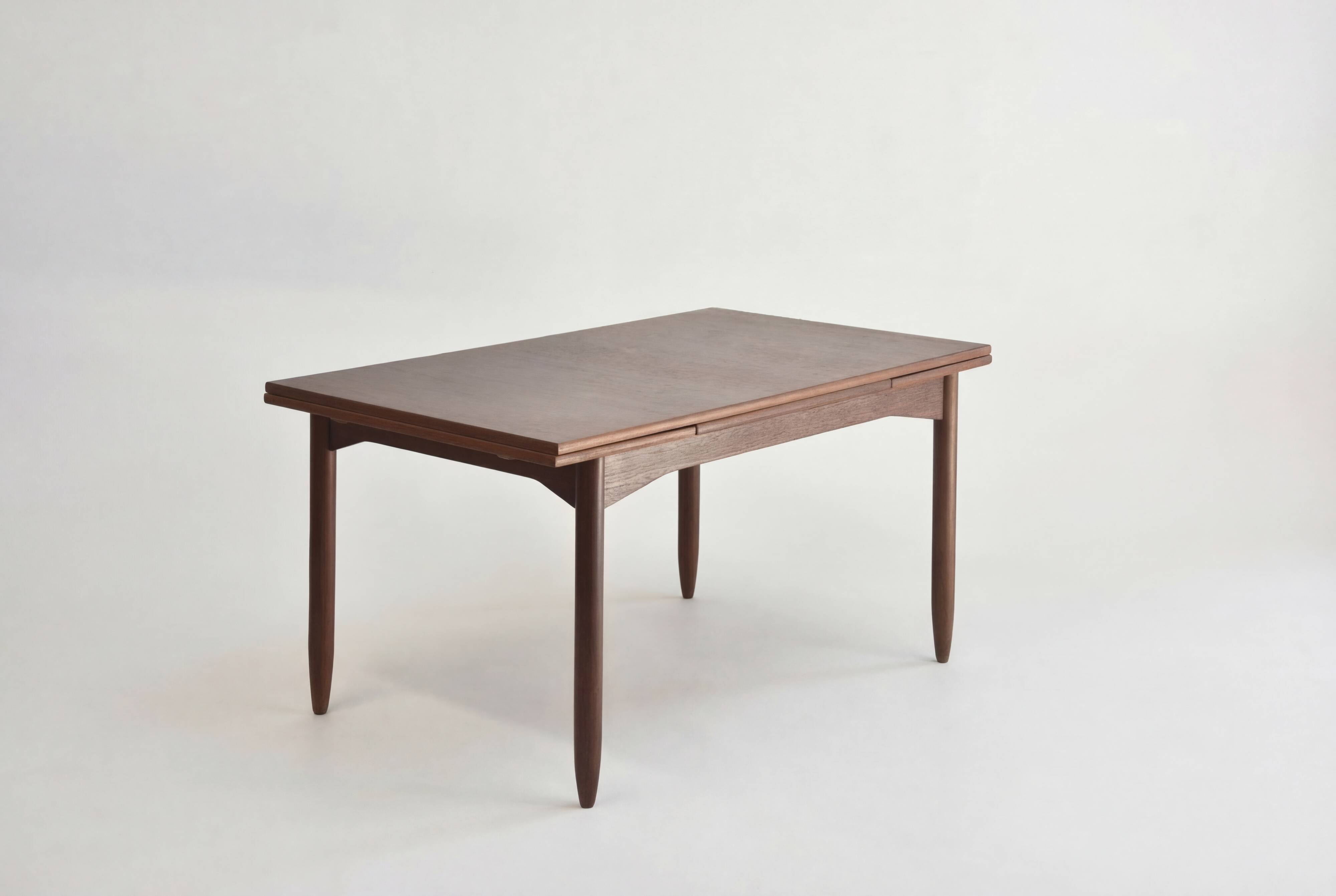 Vintage Scandinavian extendable teak table, 1960s