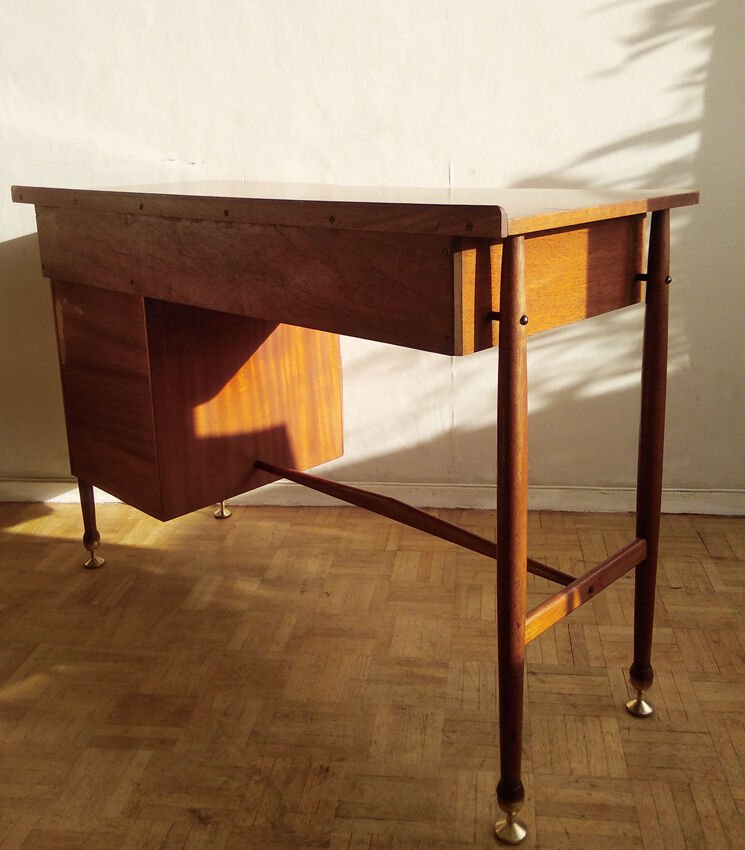 Teak desk Austin Suite edition 1960