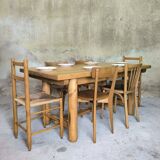 Table vintage en bois massif