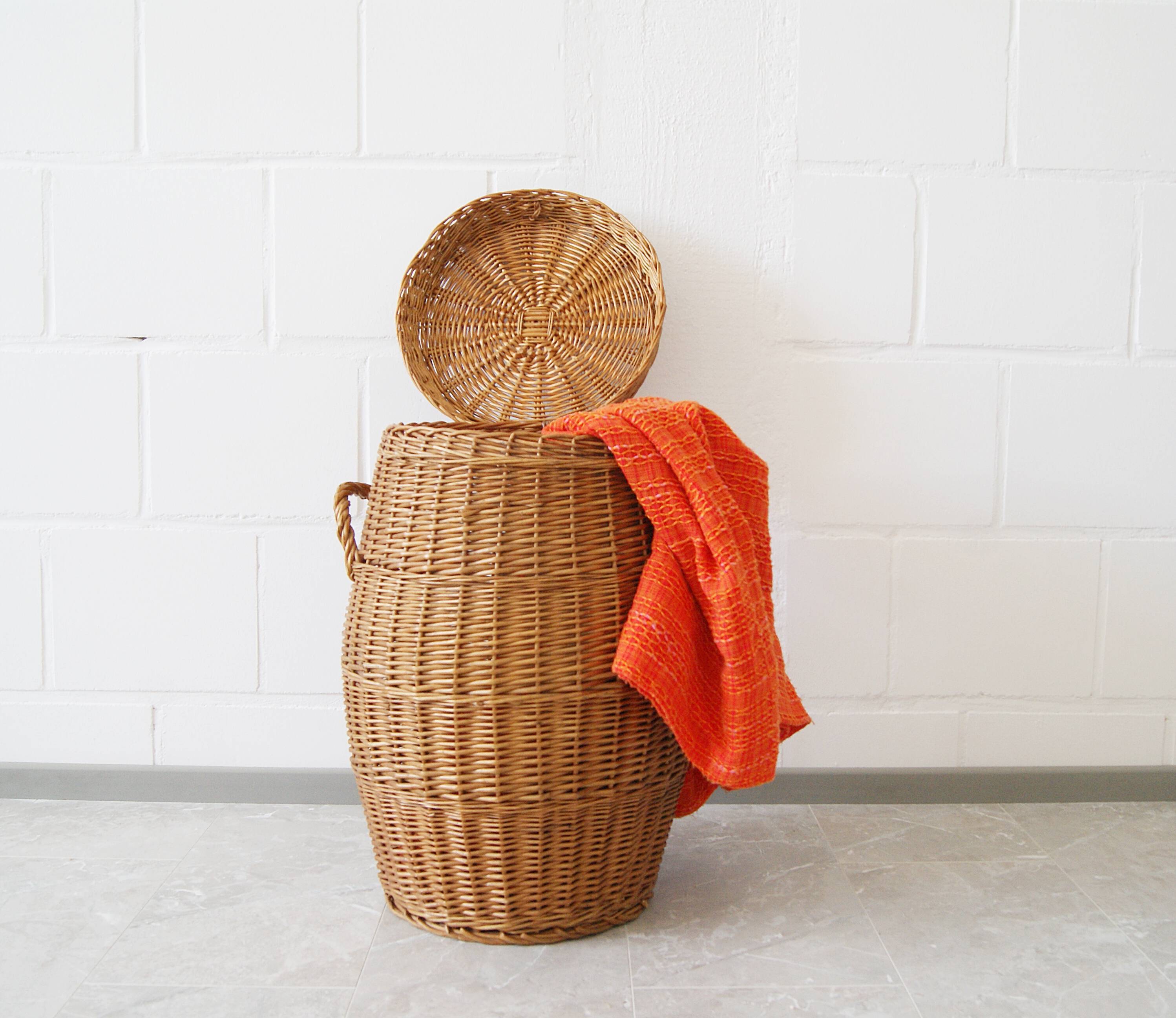 large round basket with lid, wicker basket, rattan basket, laundry container
