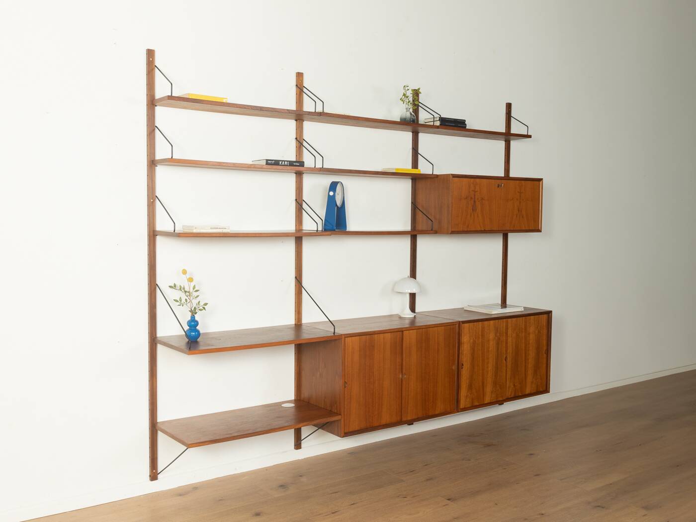 1960s wall shelf, Poul Cadovius