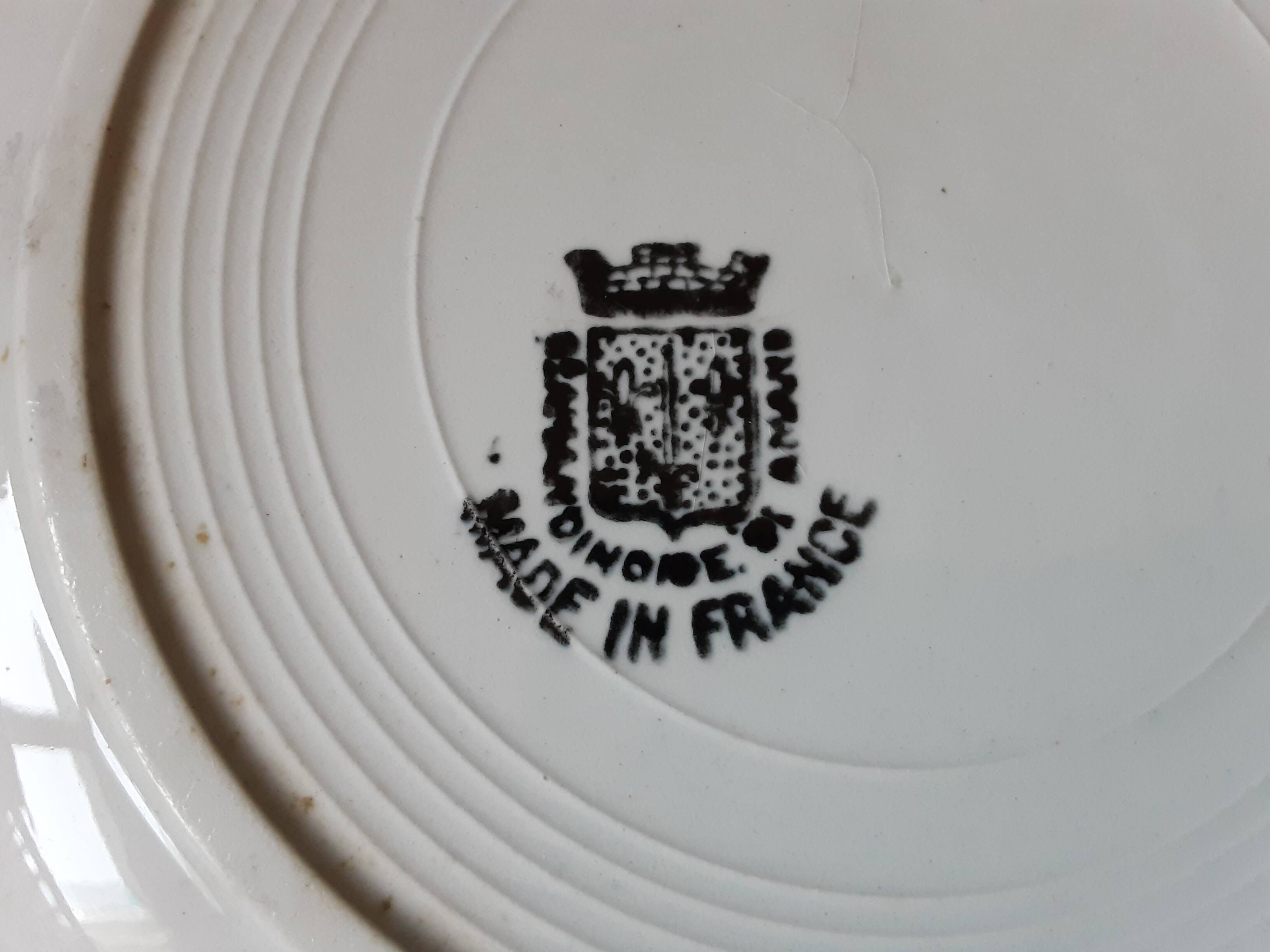 Set of 4 Lamandinoise St Amand soup plates