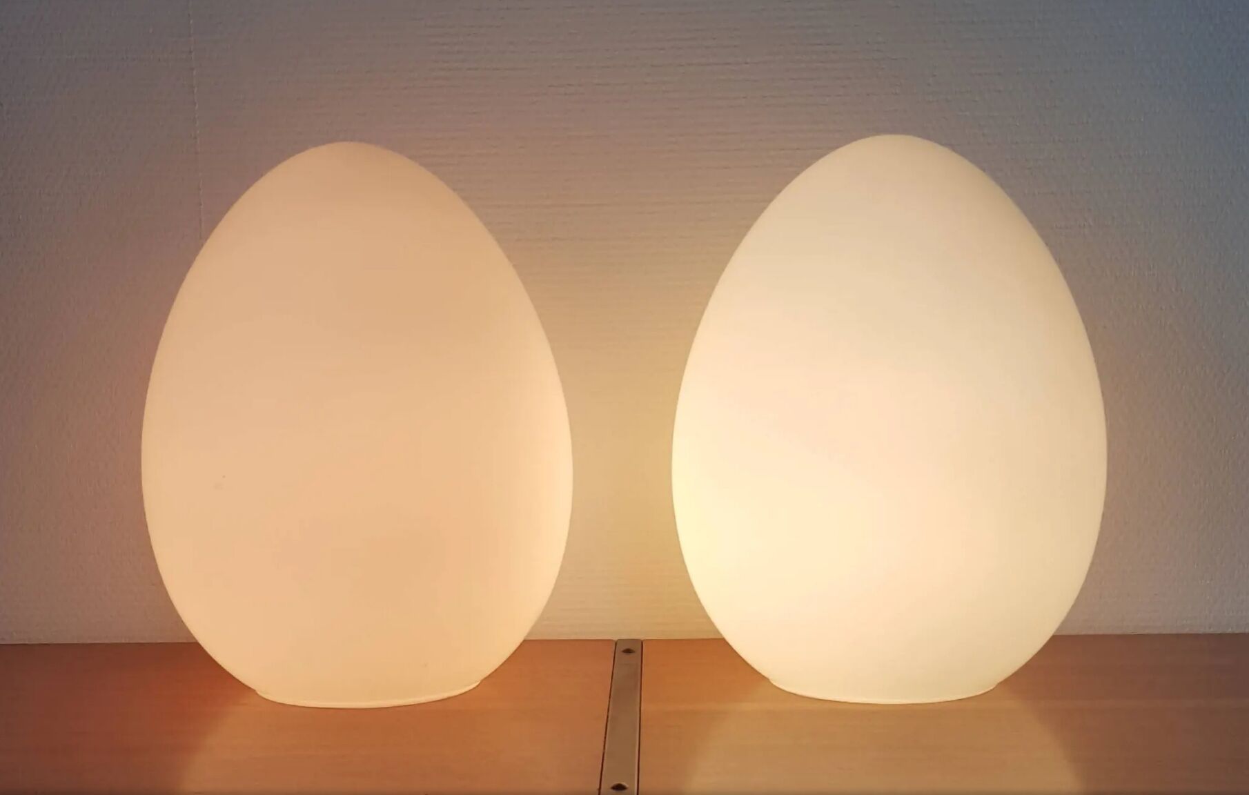 Opaline ovoid lamps