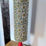 Lampe vintage 70s upcyclée, pied rose, abat-jour floral marguerites