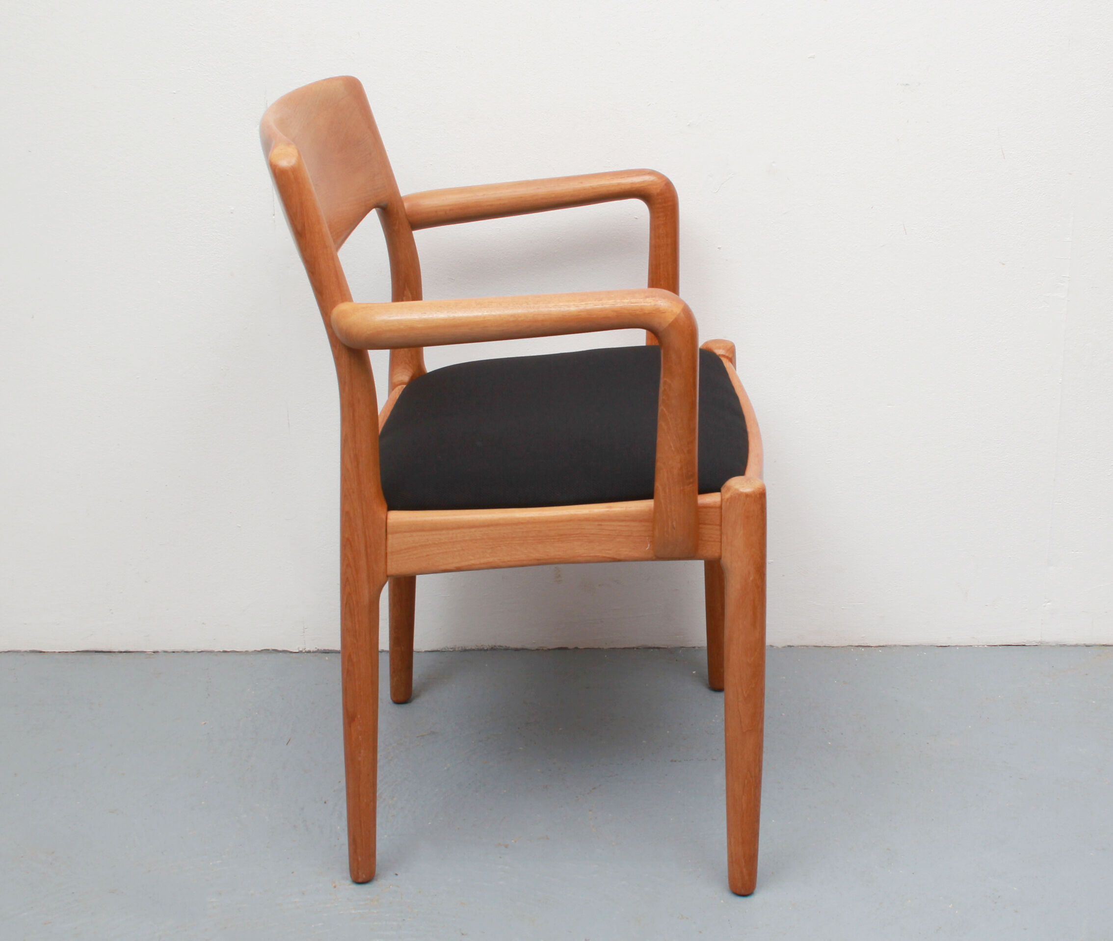 1970s armchair in oak, Juul Kristensen