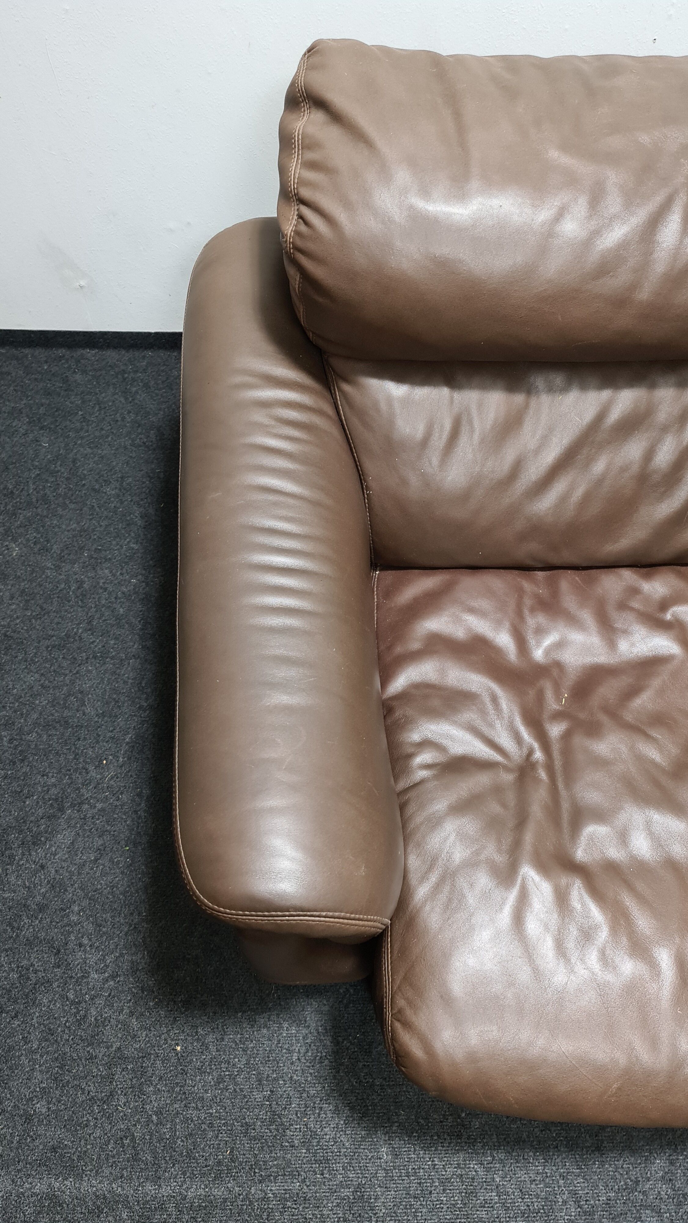 Canapé vintage en cuir brun par Rolf Benz