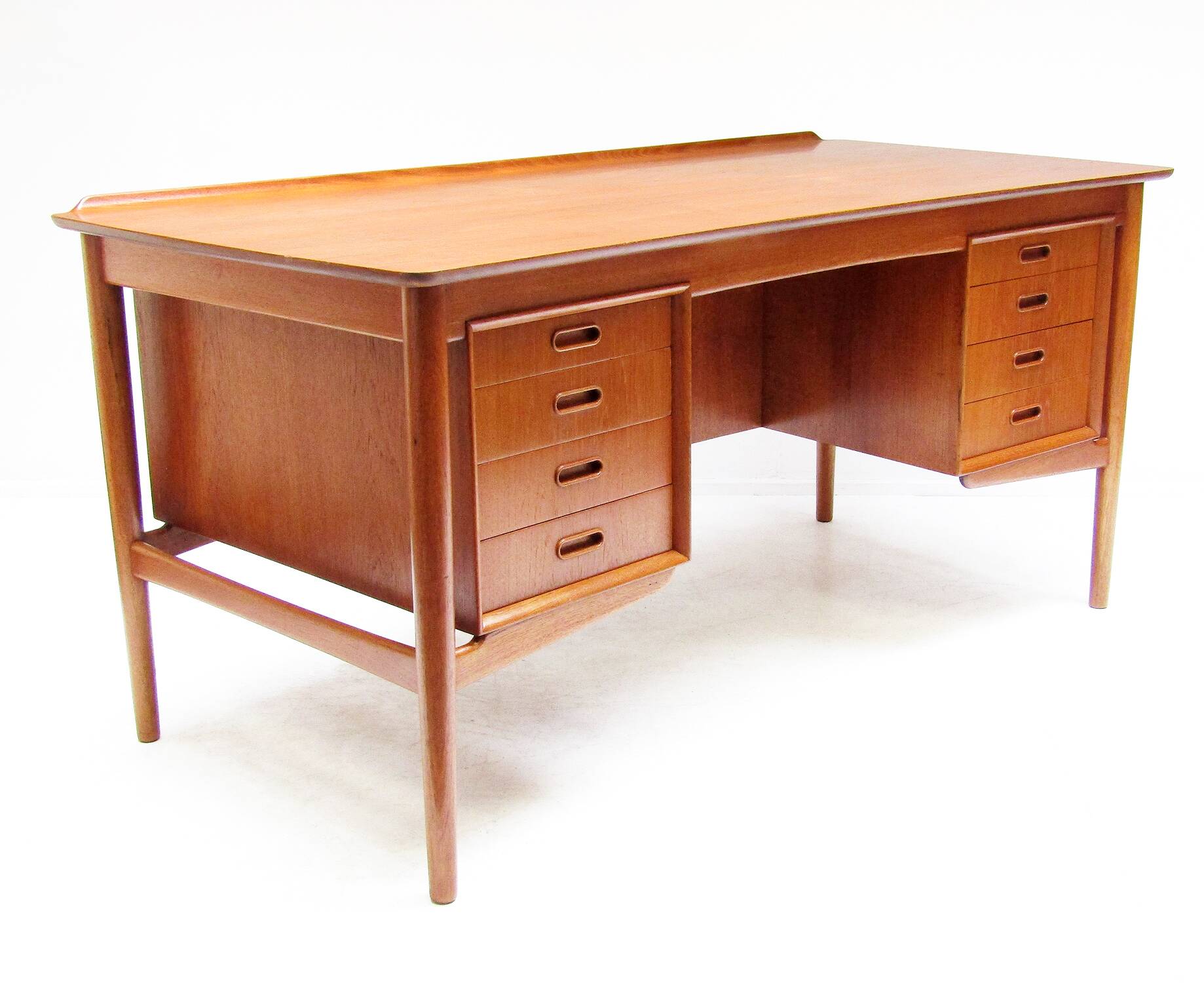 Sculpted 1960s Danish Desk in Teak by Svend Aage Madsen