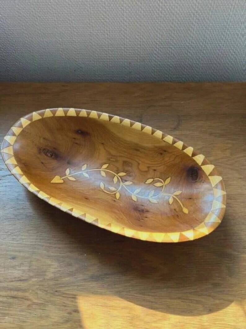Handmade oriental fruit bowl in thuya wood - vintage marquetry