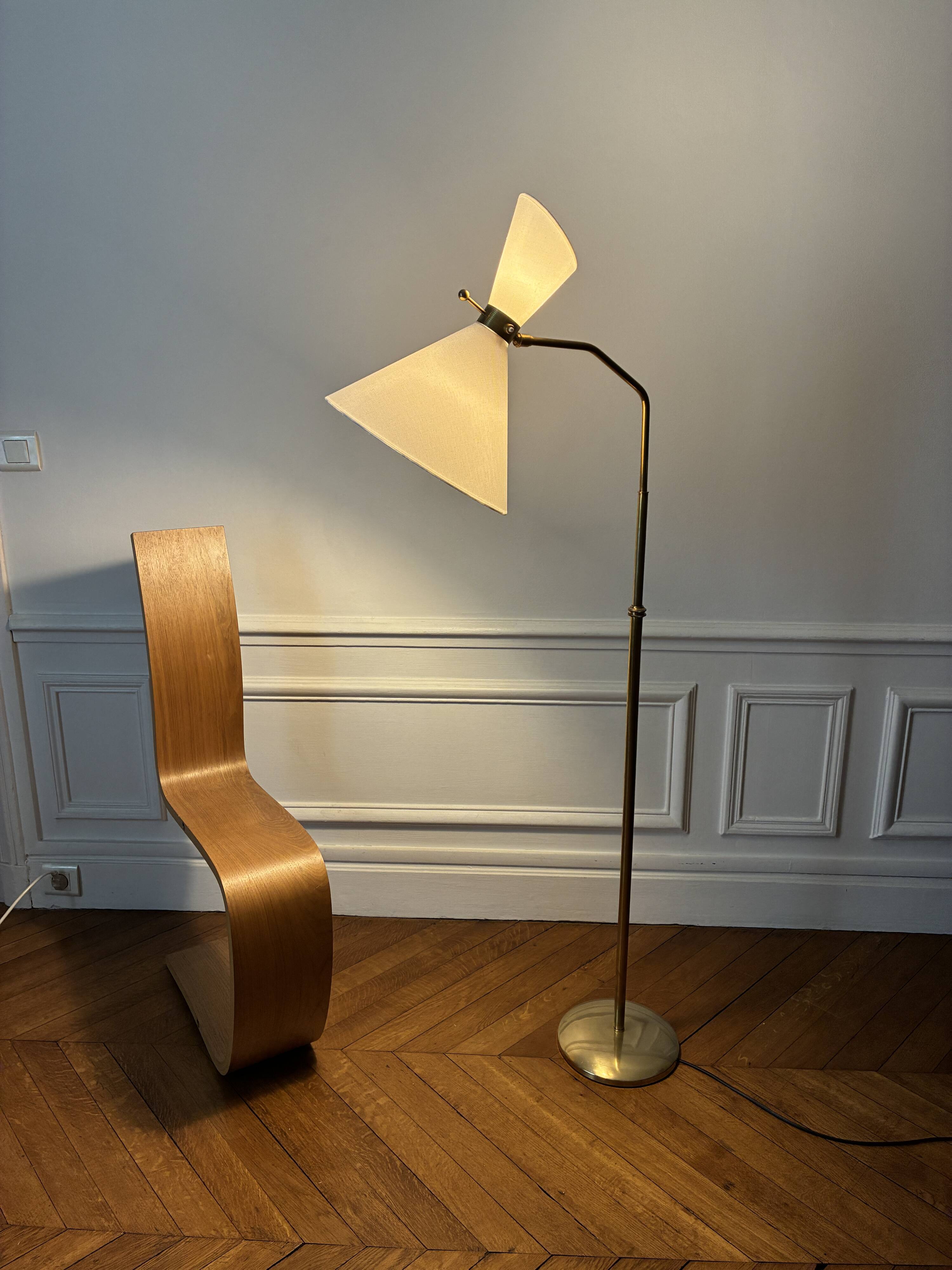 Adjustable Diabolo floor lamp in brass - 1950s