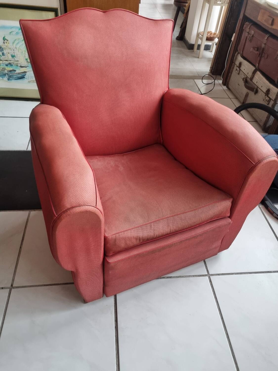 Ancien fauteuil club moustache