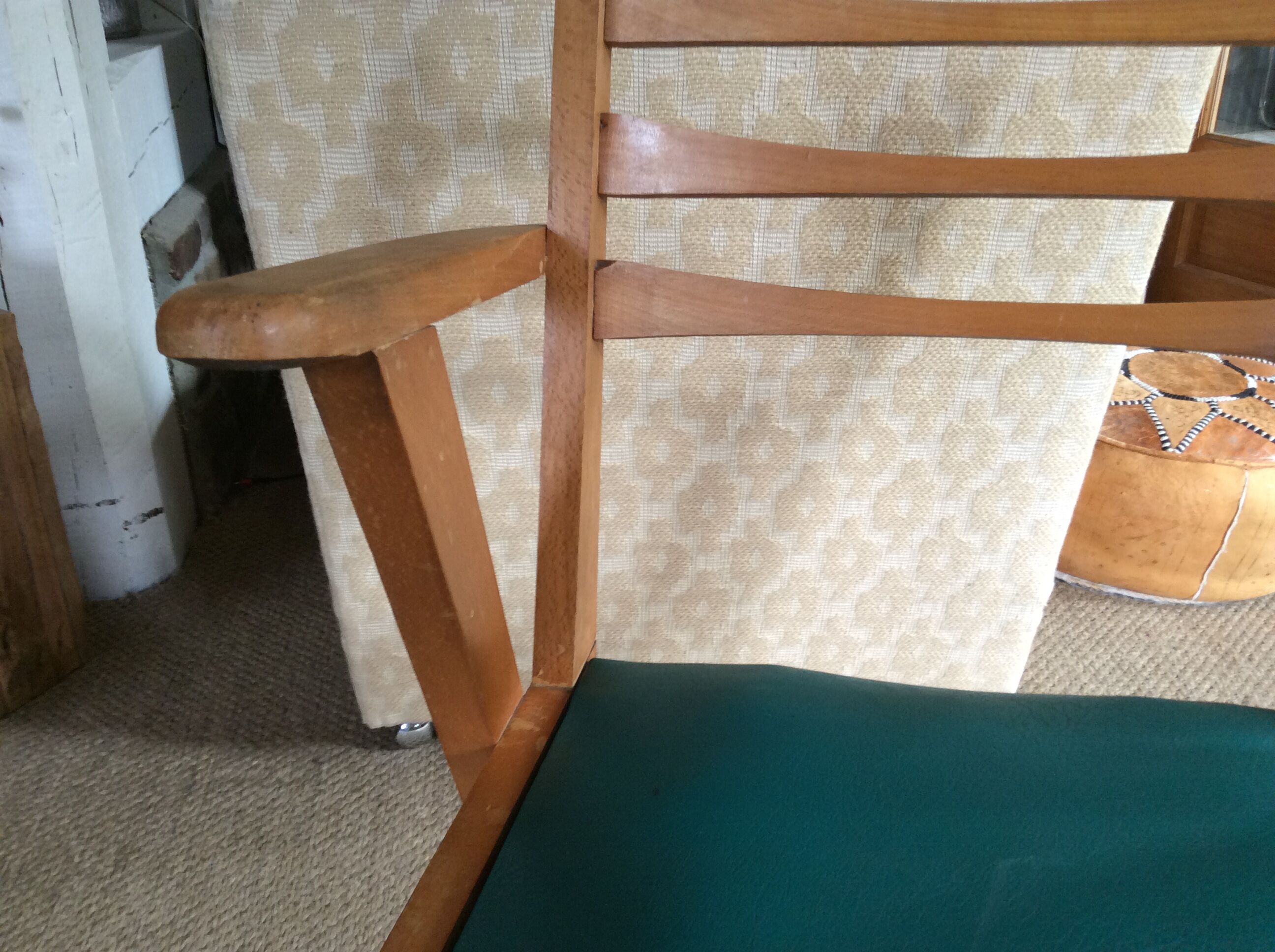 Bridge chair