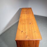 Petit buffet danois en pin des années 1980