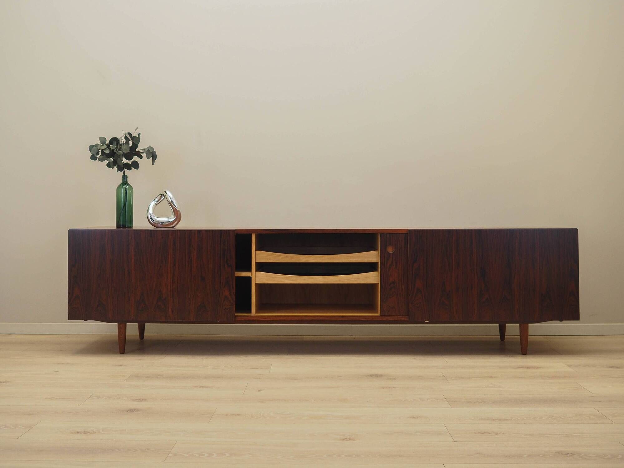 Rosewood sideboard, Danish design, 1970s, designer: Ib Kofod Larsen