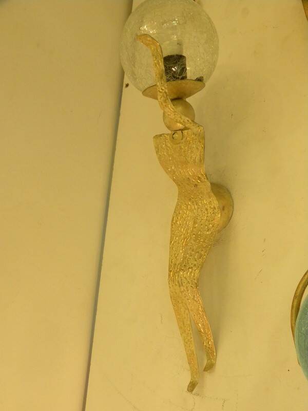 Wall lamp in gold glass, figurative, artisanal style Murano.