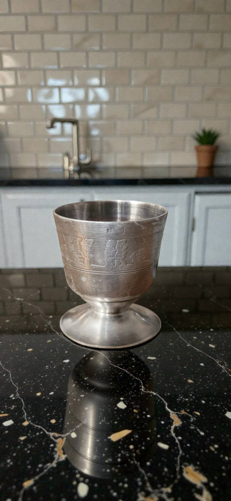 Silver-plated metal egg cup