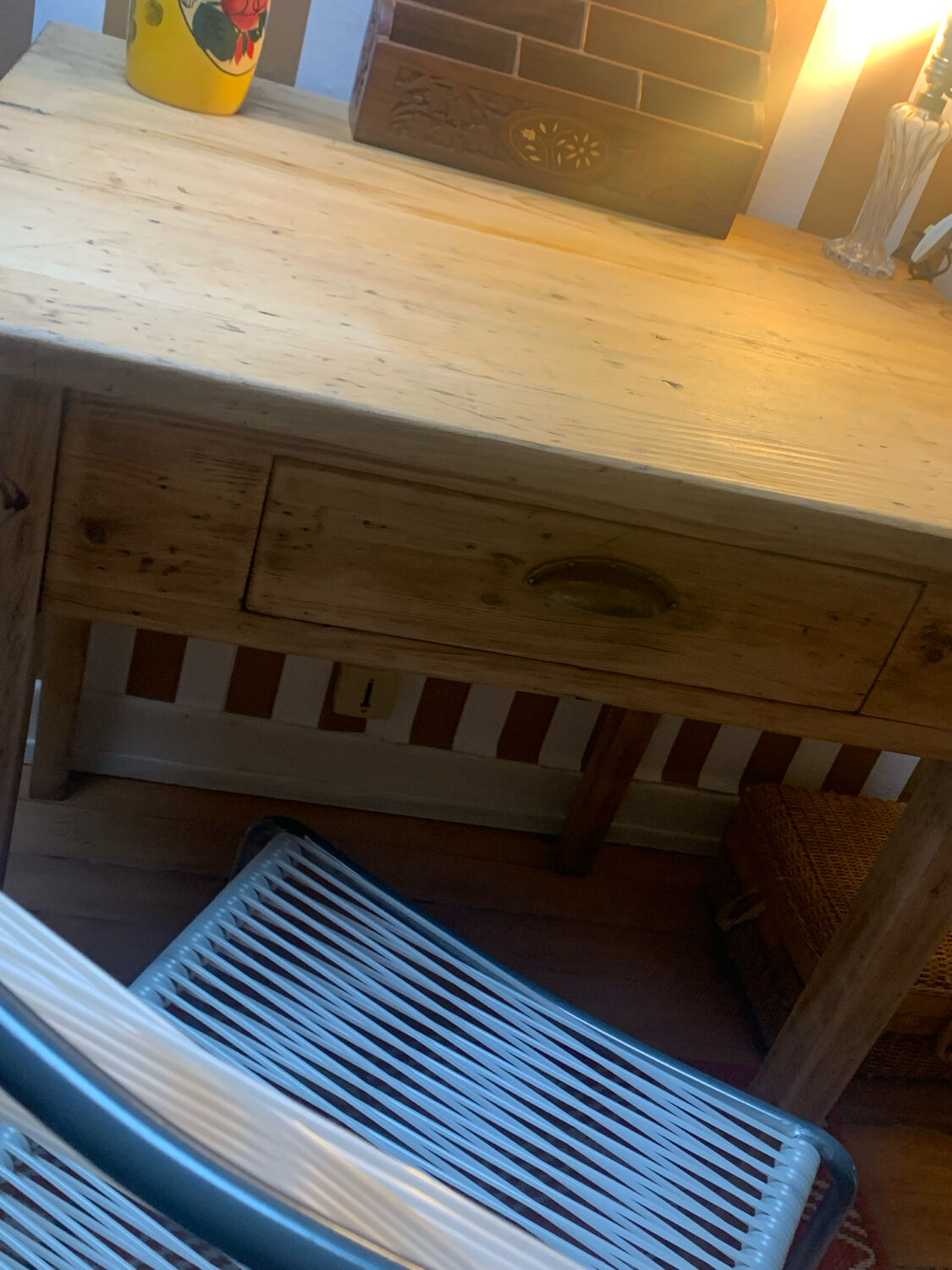 Solid wood desk, 1 drawer