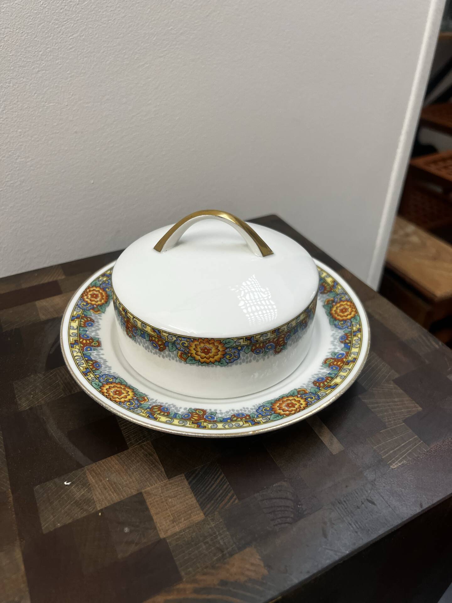 Beurrier / légumier porcelaine de Limoges 1960