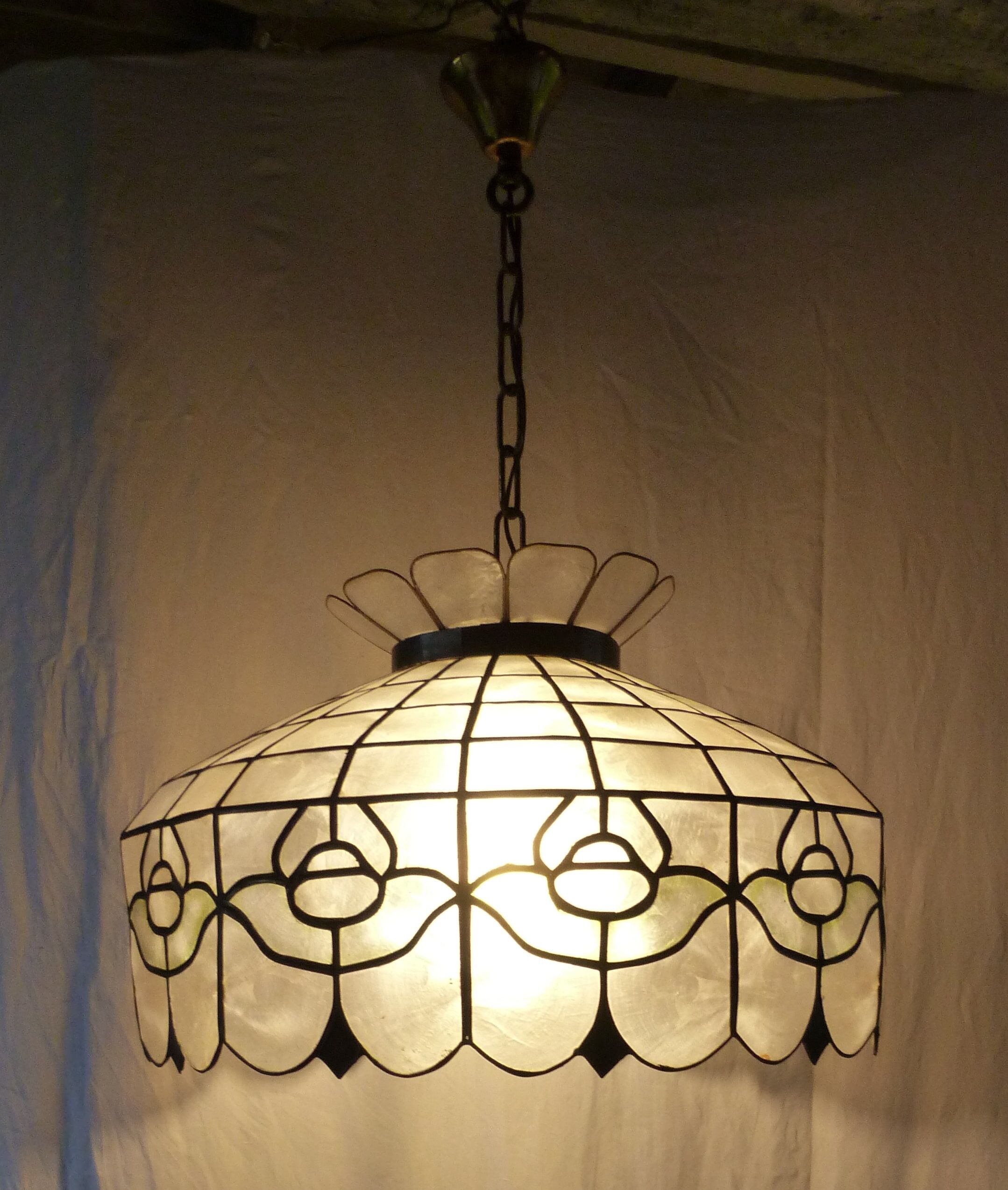 Nacre chandelier