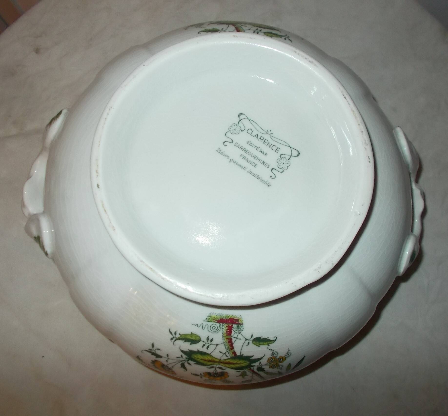 Sarreguemines soup tureen