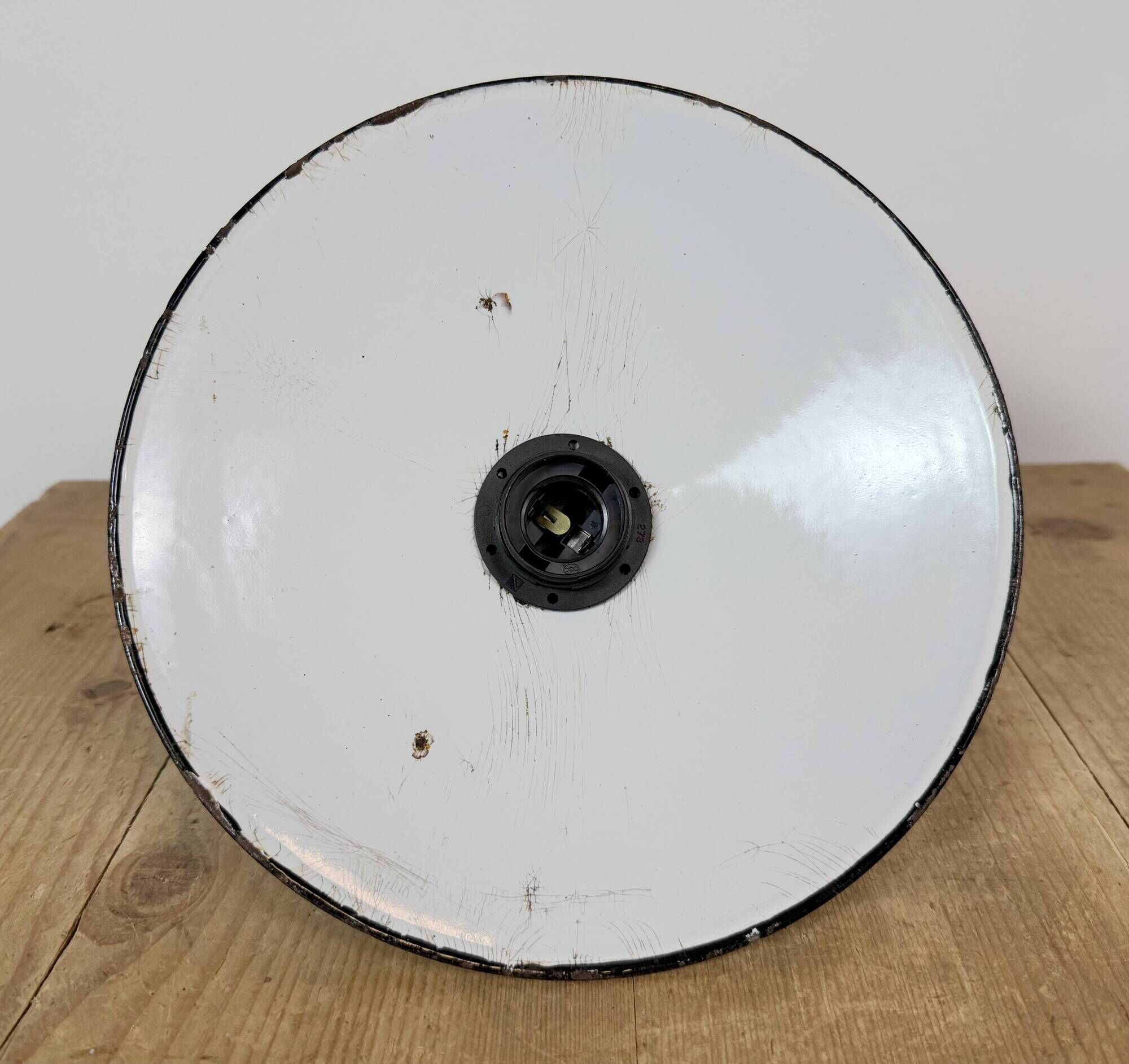 Industrial Green Enamel Military Pendant Lamp with Cast Aluminium Top, 1960