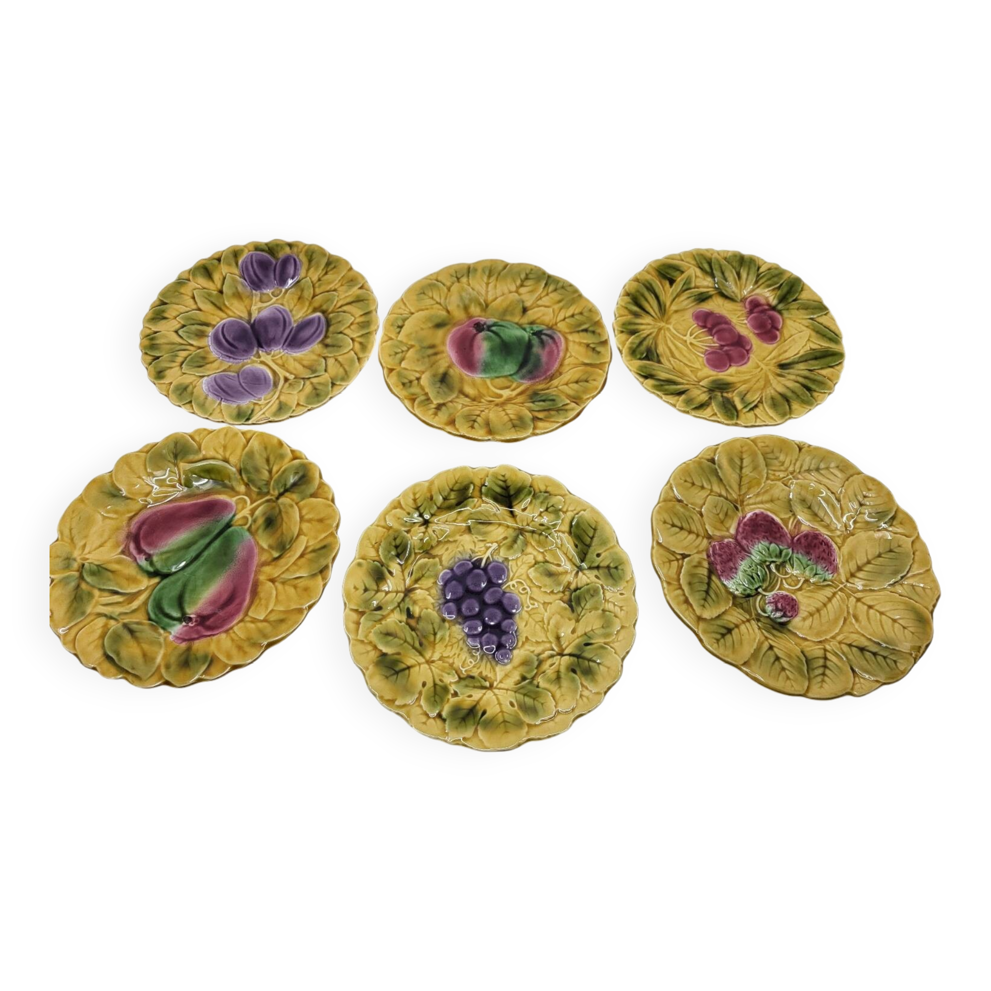 Sarreguemines dessert plates in barbotine with fruit decoration French Vintage