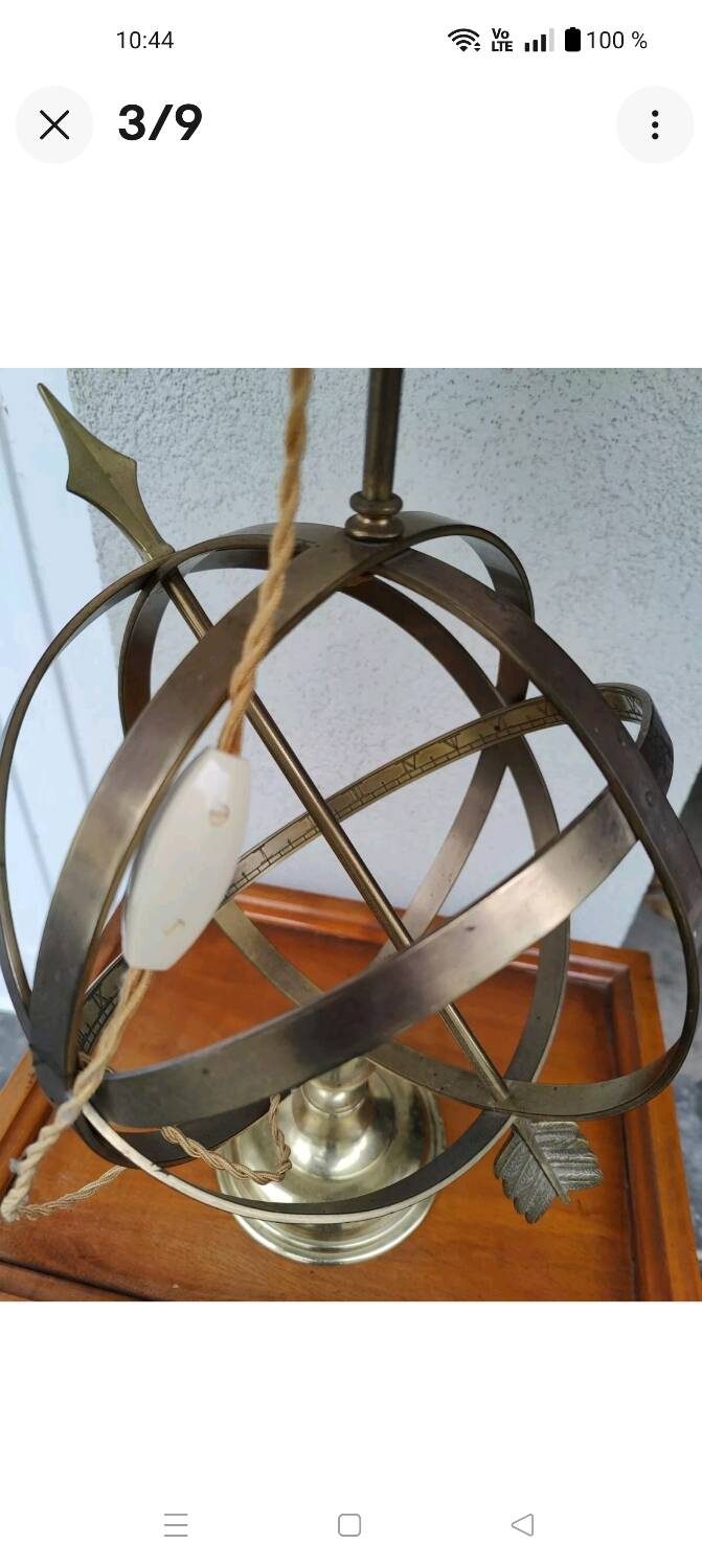 Lampe de table Sphère Armillaire Des Années 60 En Laiton
