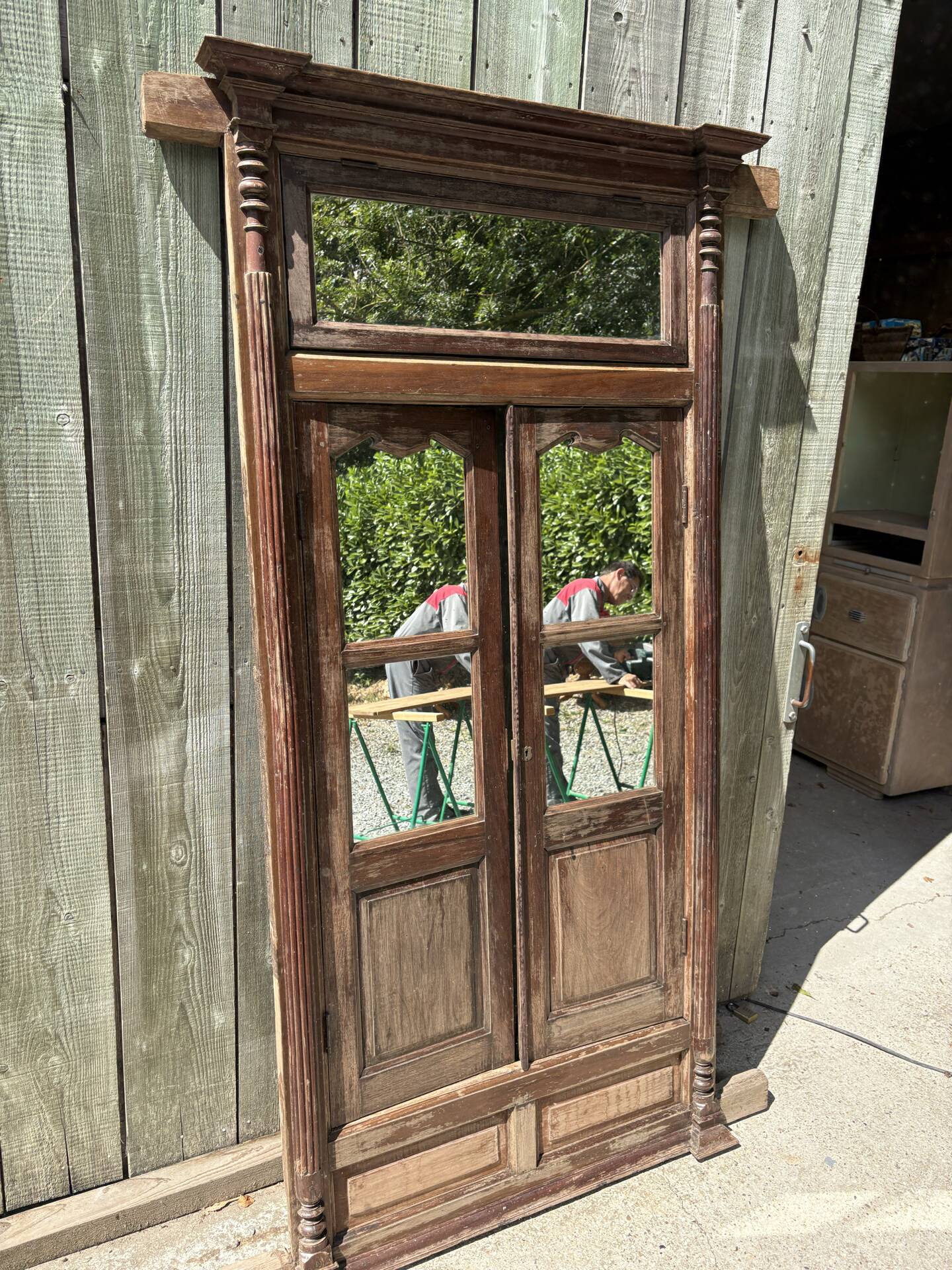 Old double-leaf door - mirror