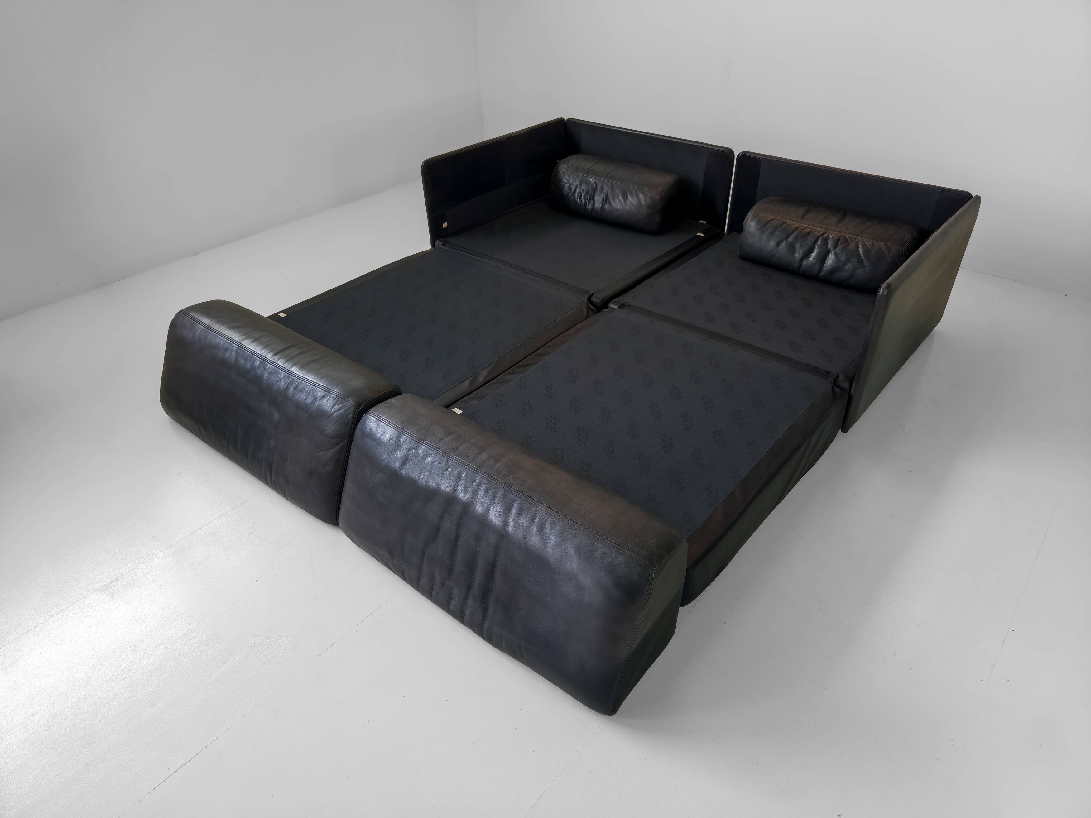 De Sede DS-76/102 Modular Leather Sofa