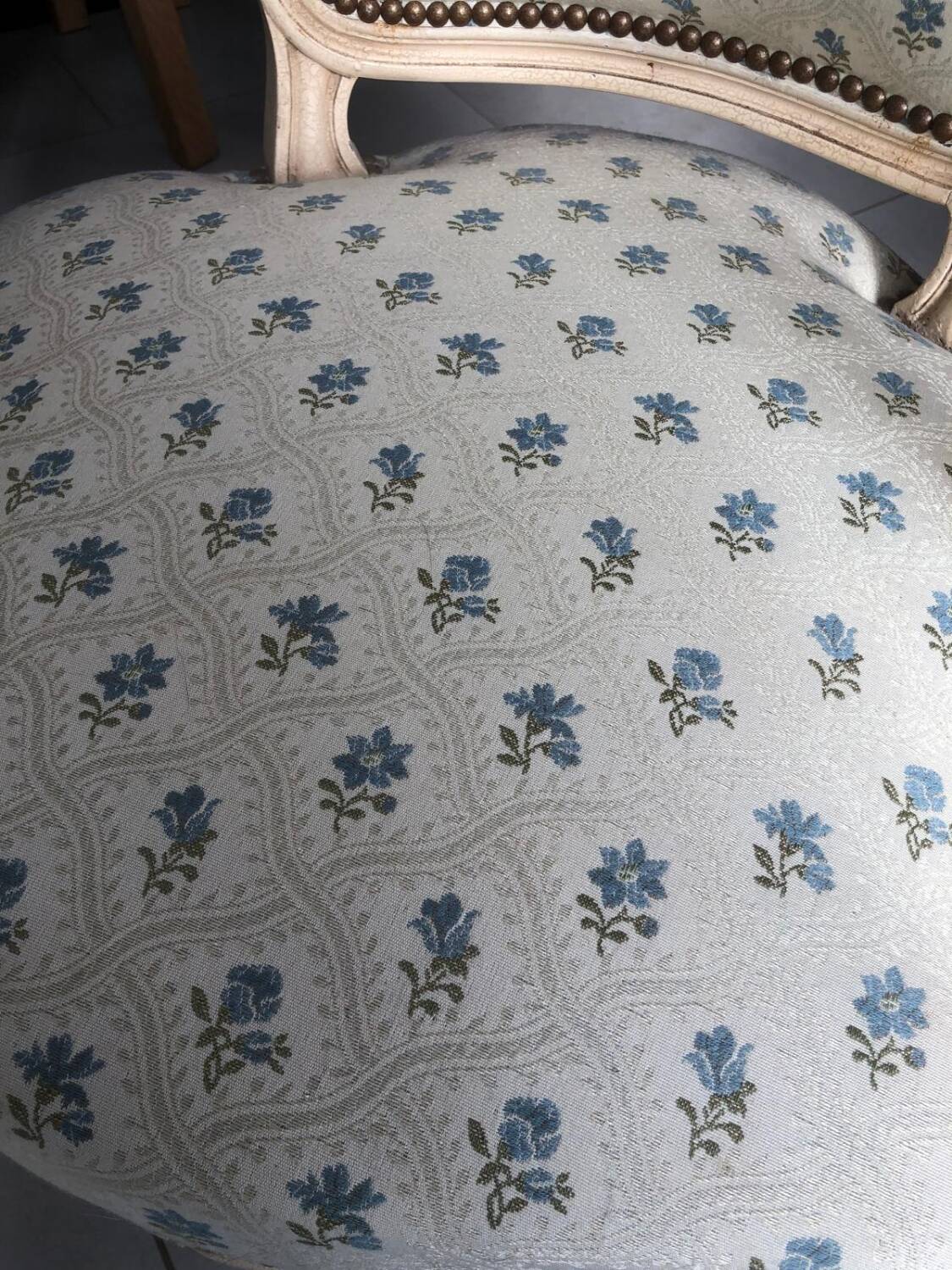 Paire de fauteuil laqué de style Louis XV