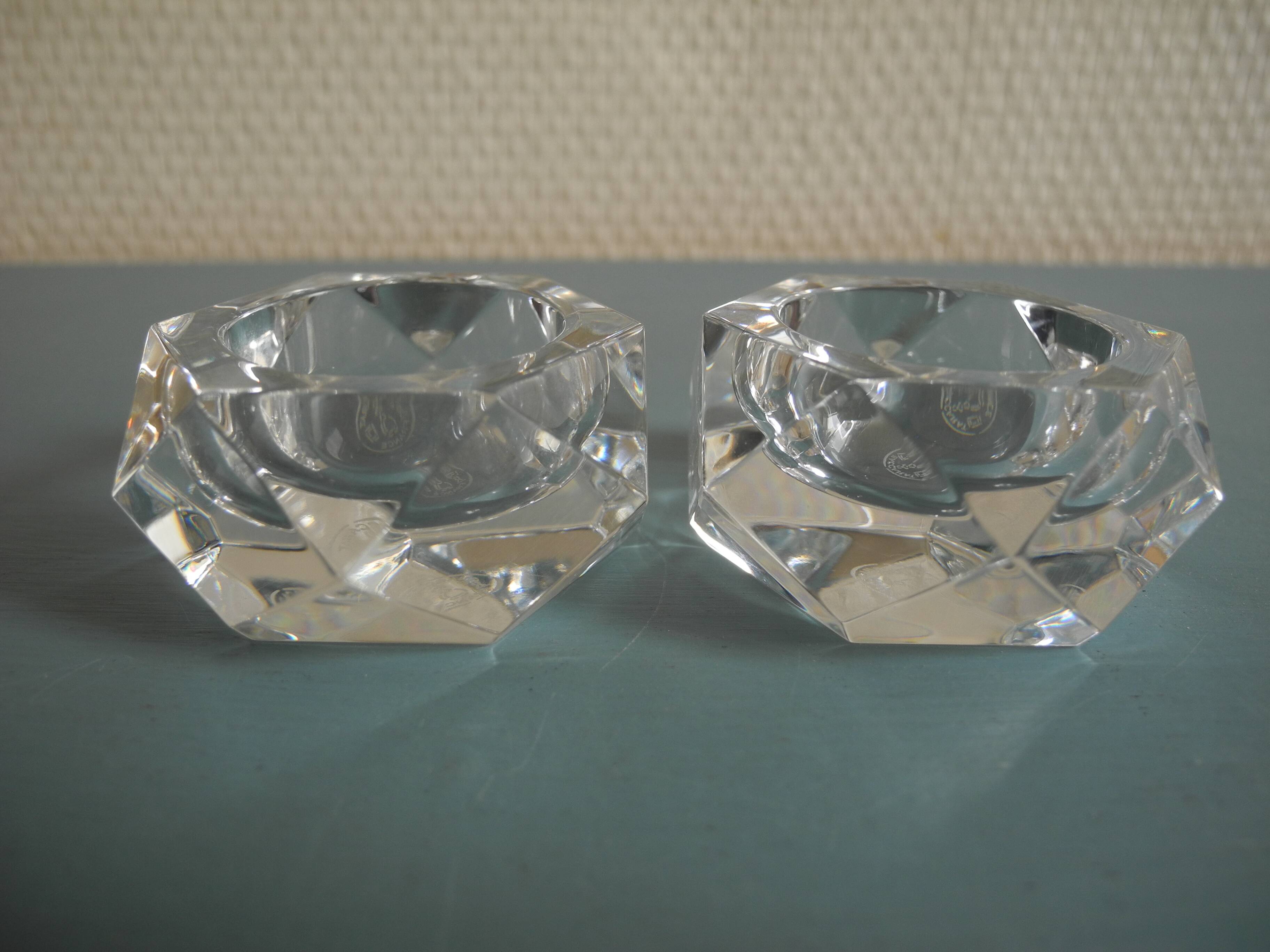 pair of salt shakers Baccarat art table vintage crystal salt shakers