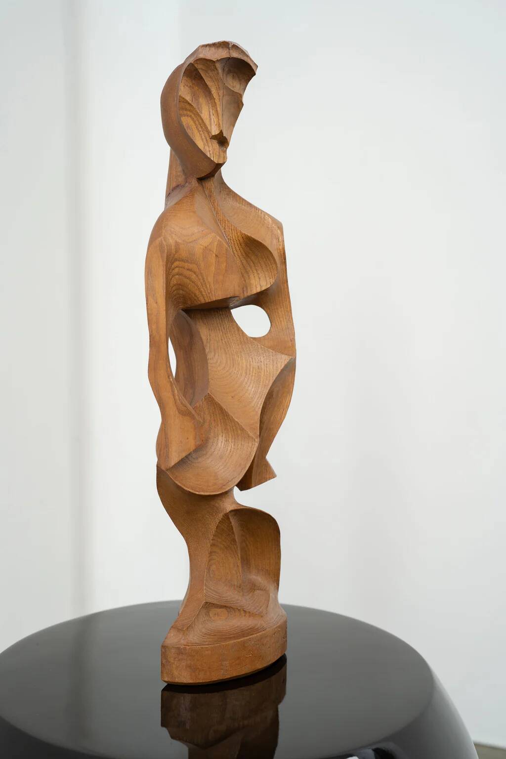 Cubist figurative sculpture by Michel Pedron
