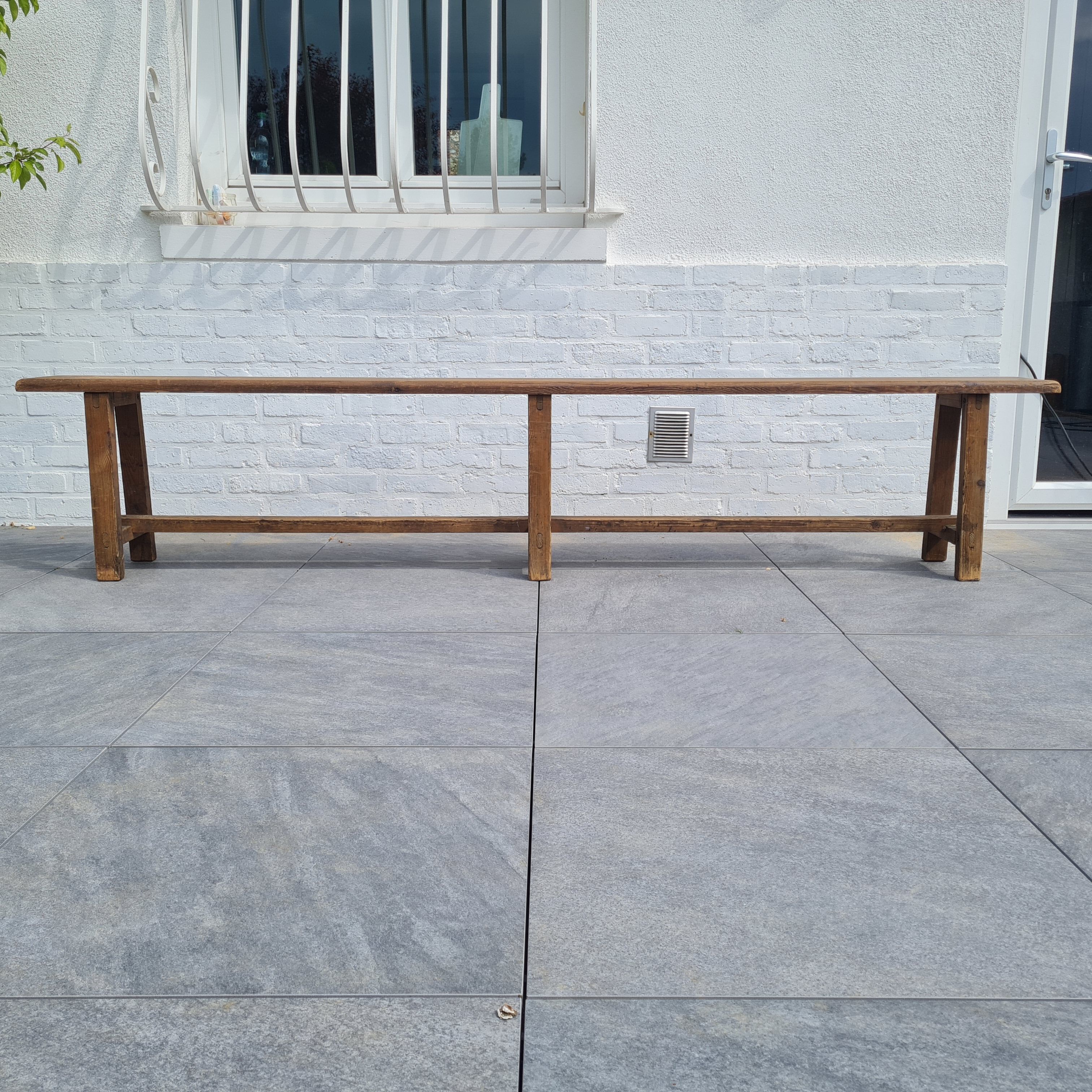 Farm bench
