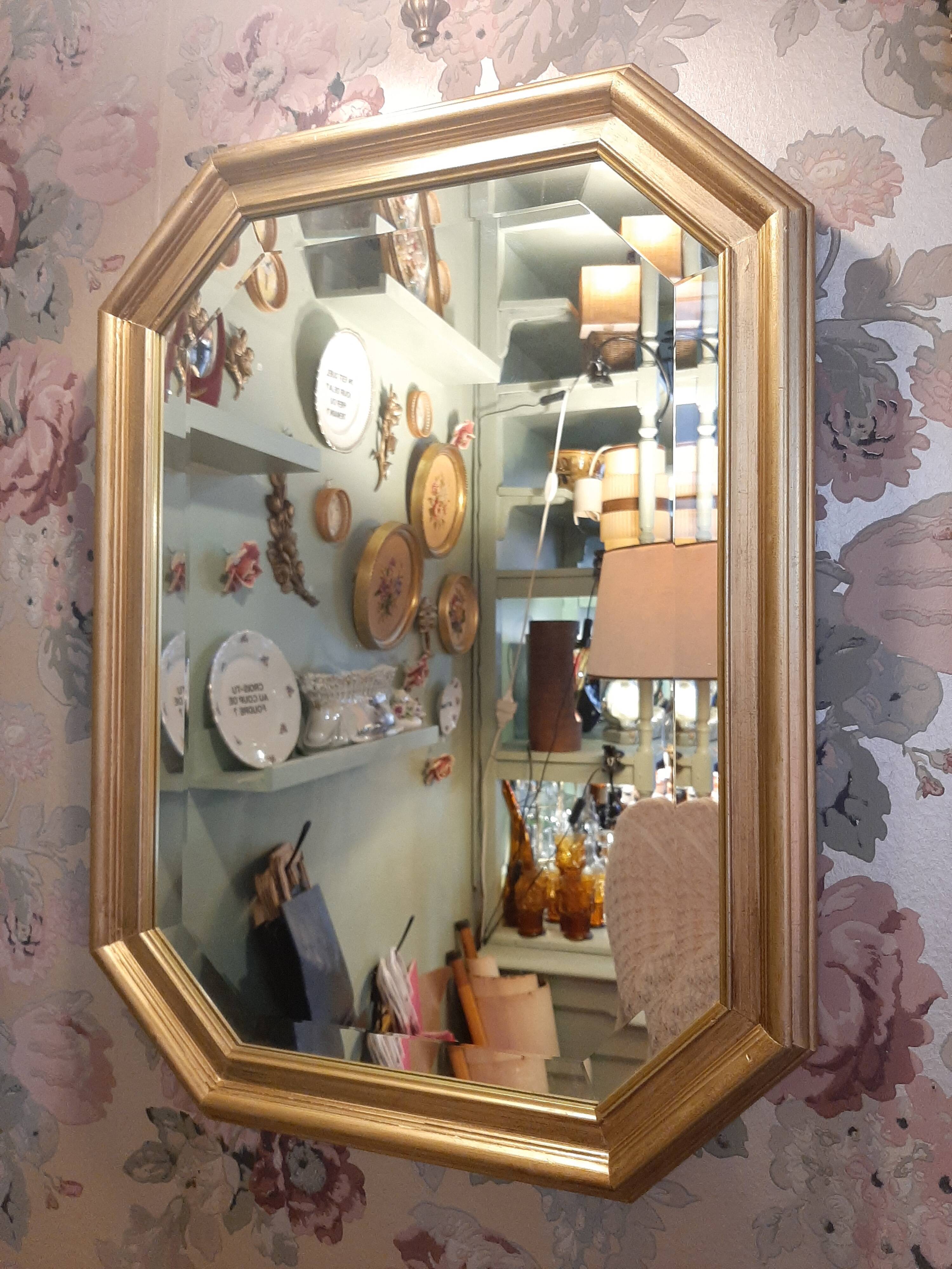 Gilded wooden mirror 43x57cm