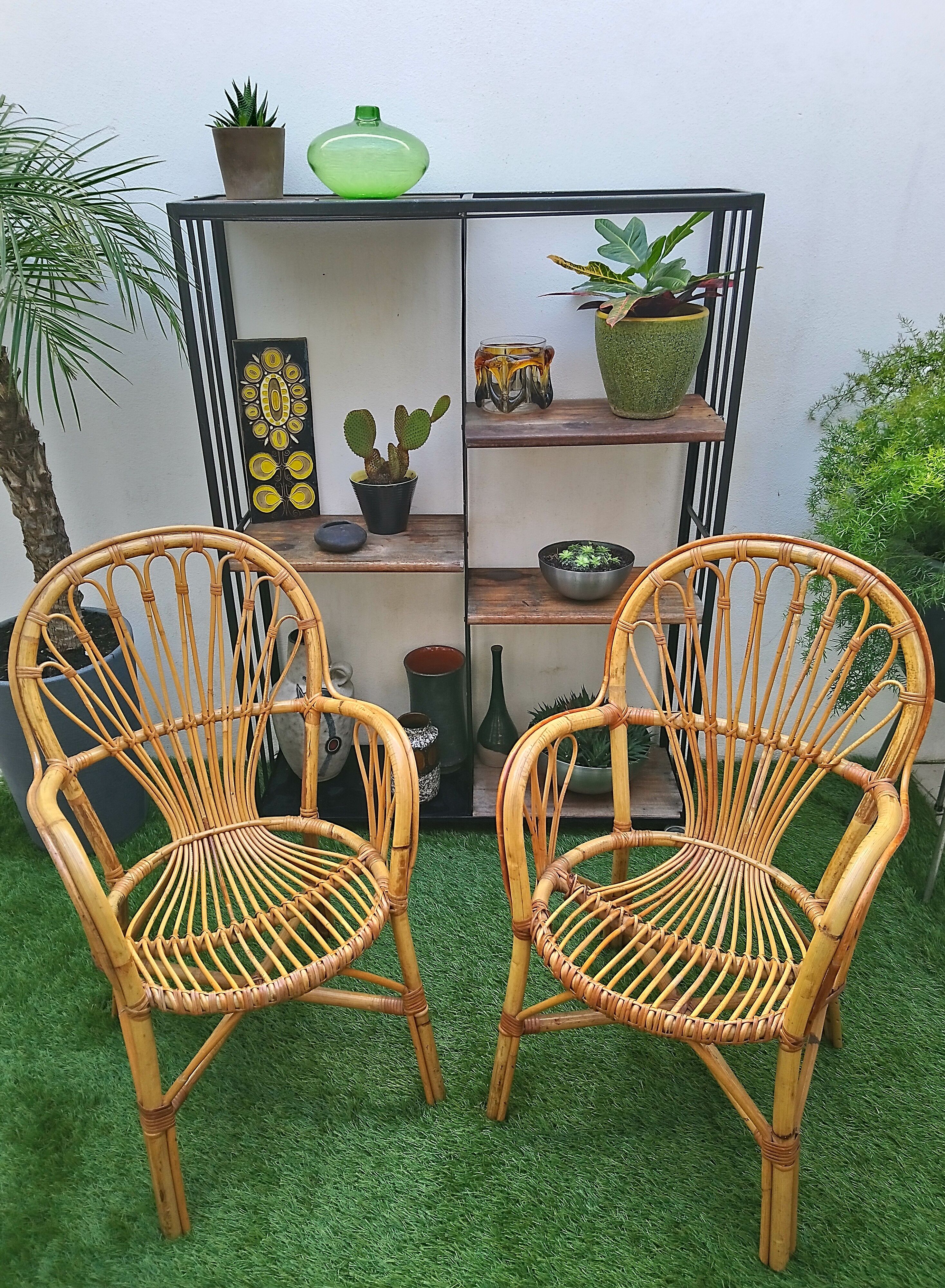 Duo de fauteuils en rotin années 70