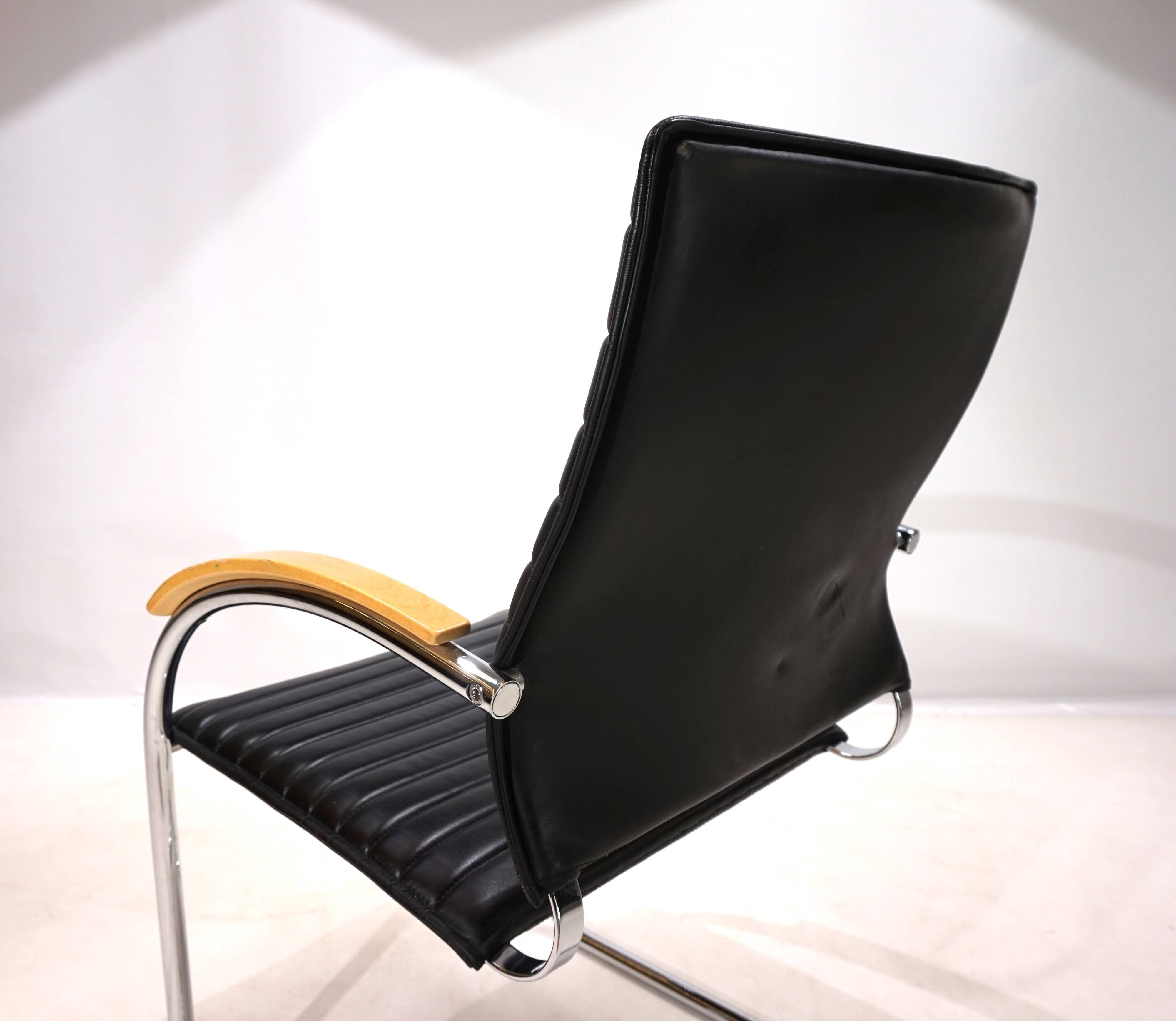 Chaise de salle à manger/conférence en cuir Thonet S74 par Josef Gorica, 1990