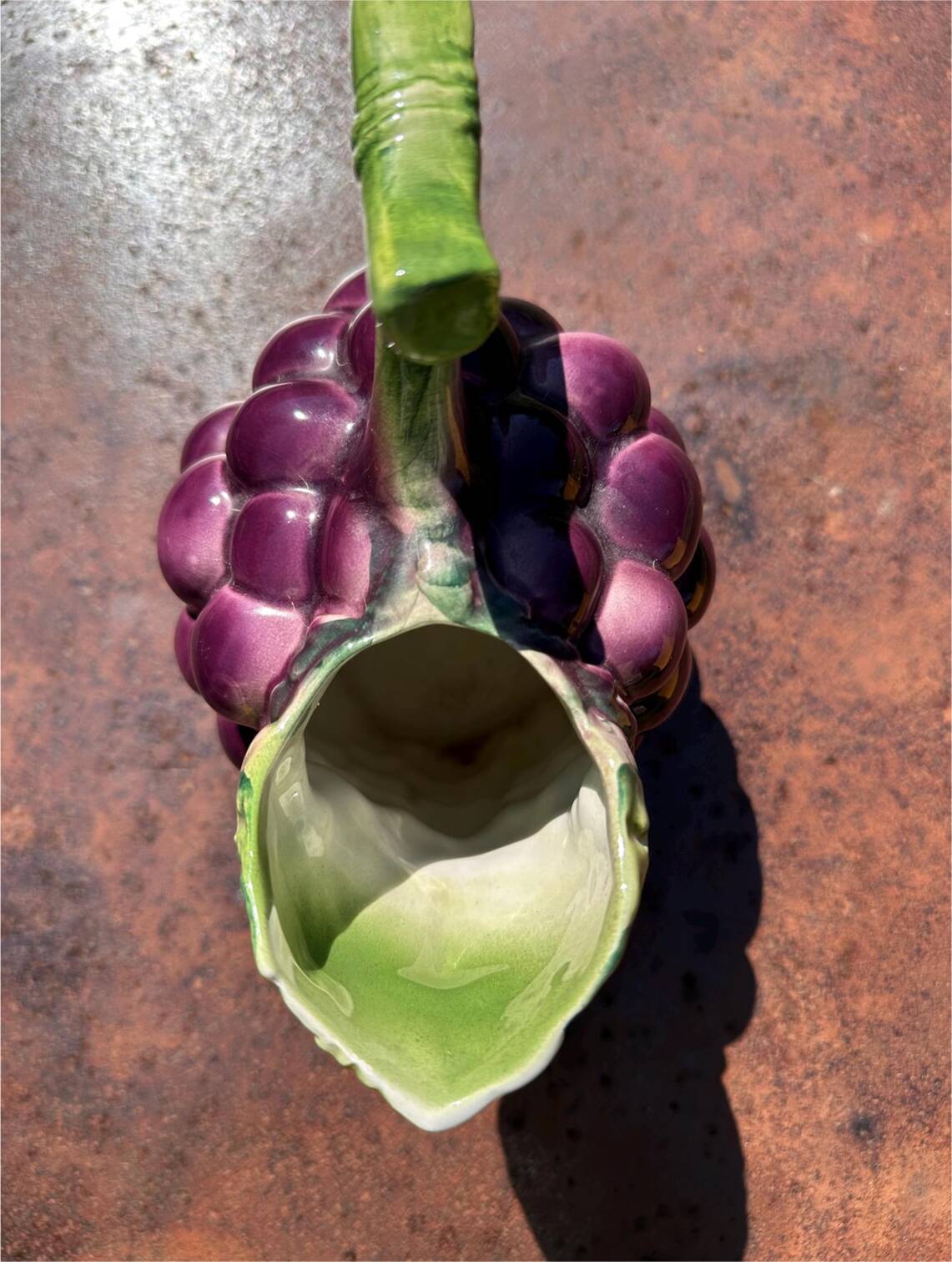 Pichet carafe Barbotine zoomorphic Vintage Grape - Water/Wine Carafe Ceramic