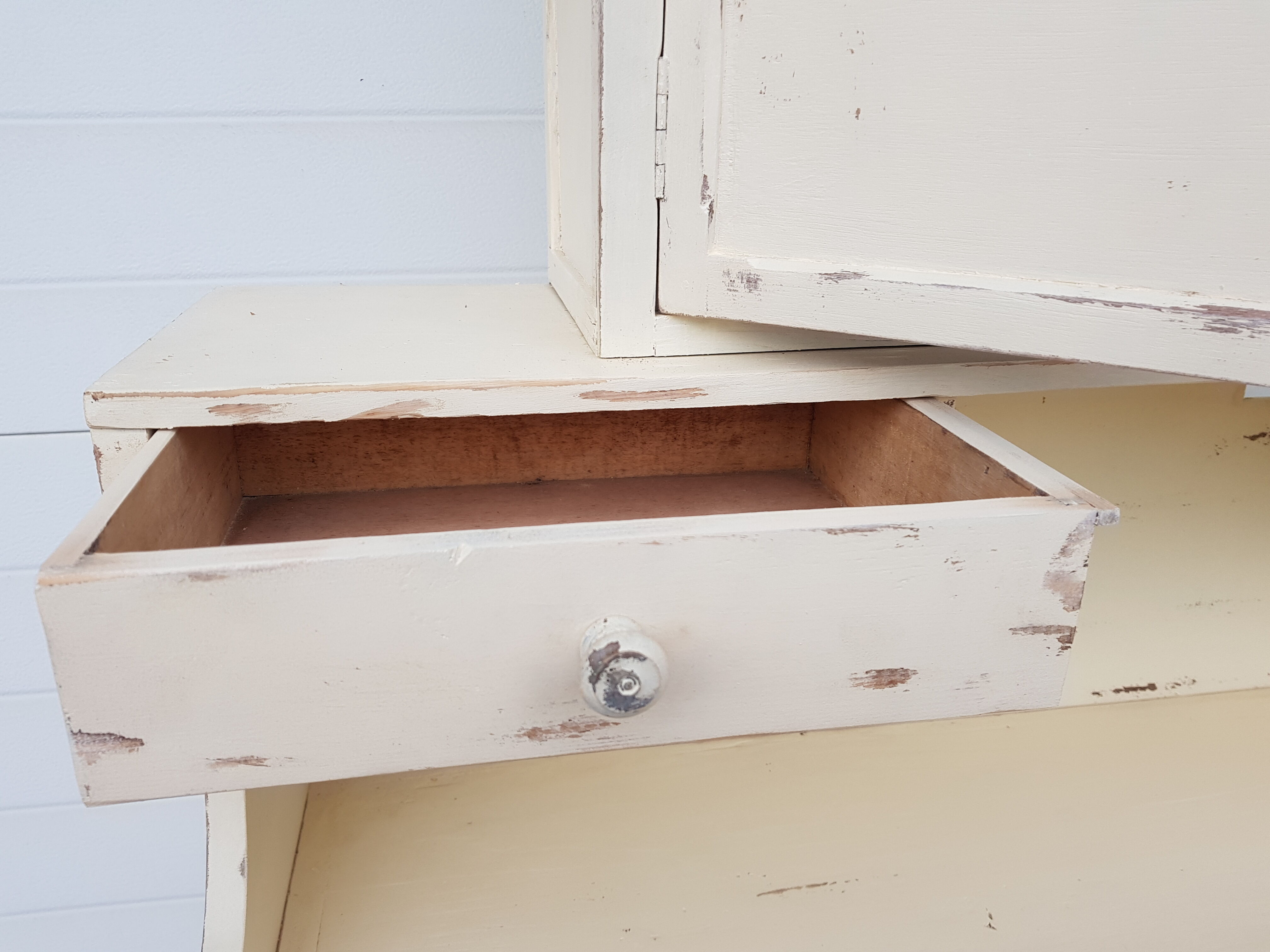 Old vintage kitchen buffet 30/40