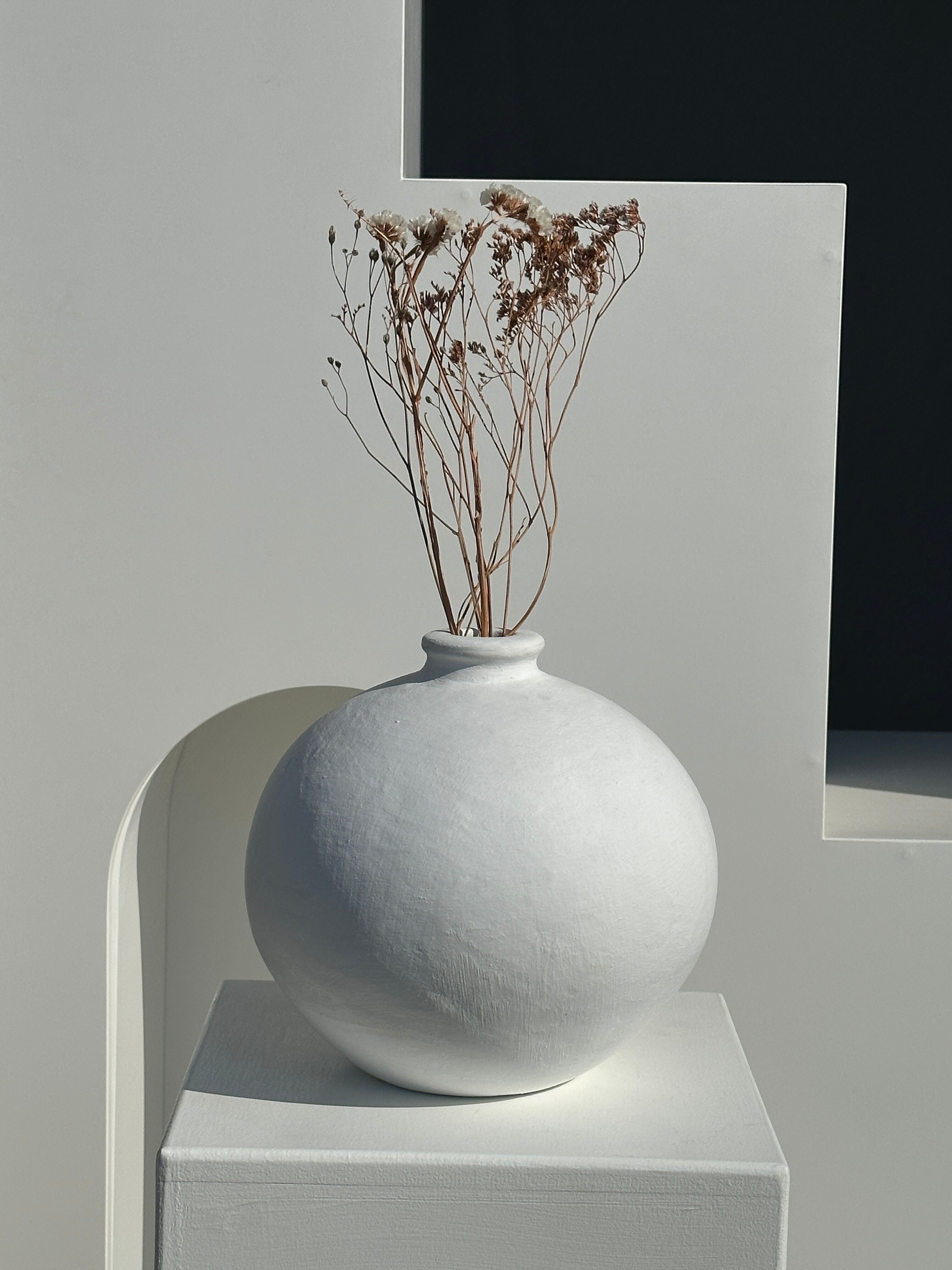 Handcrafted terracotta ball vase painted white H:24 D:26