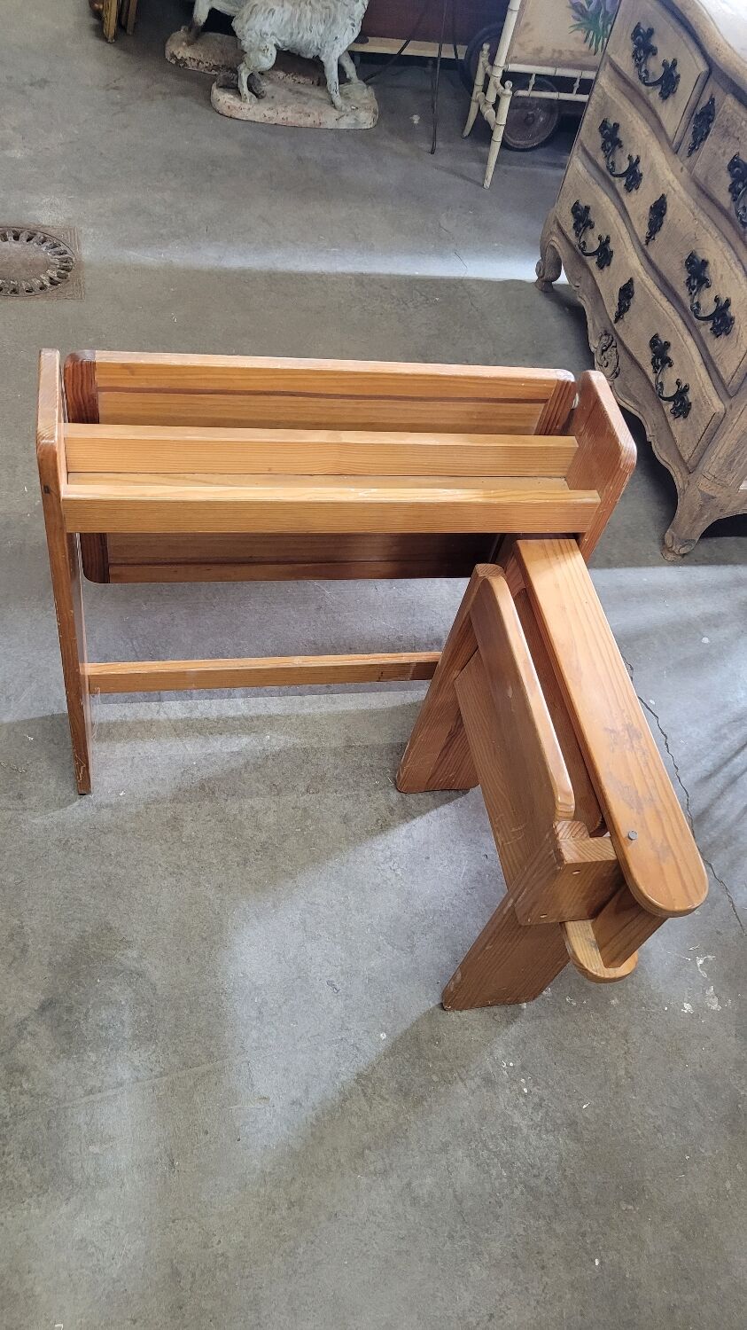 Bureau à système pliant pour enfant , vintage 1970