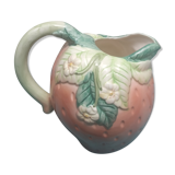 Strawberry pitcher