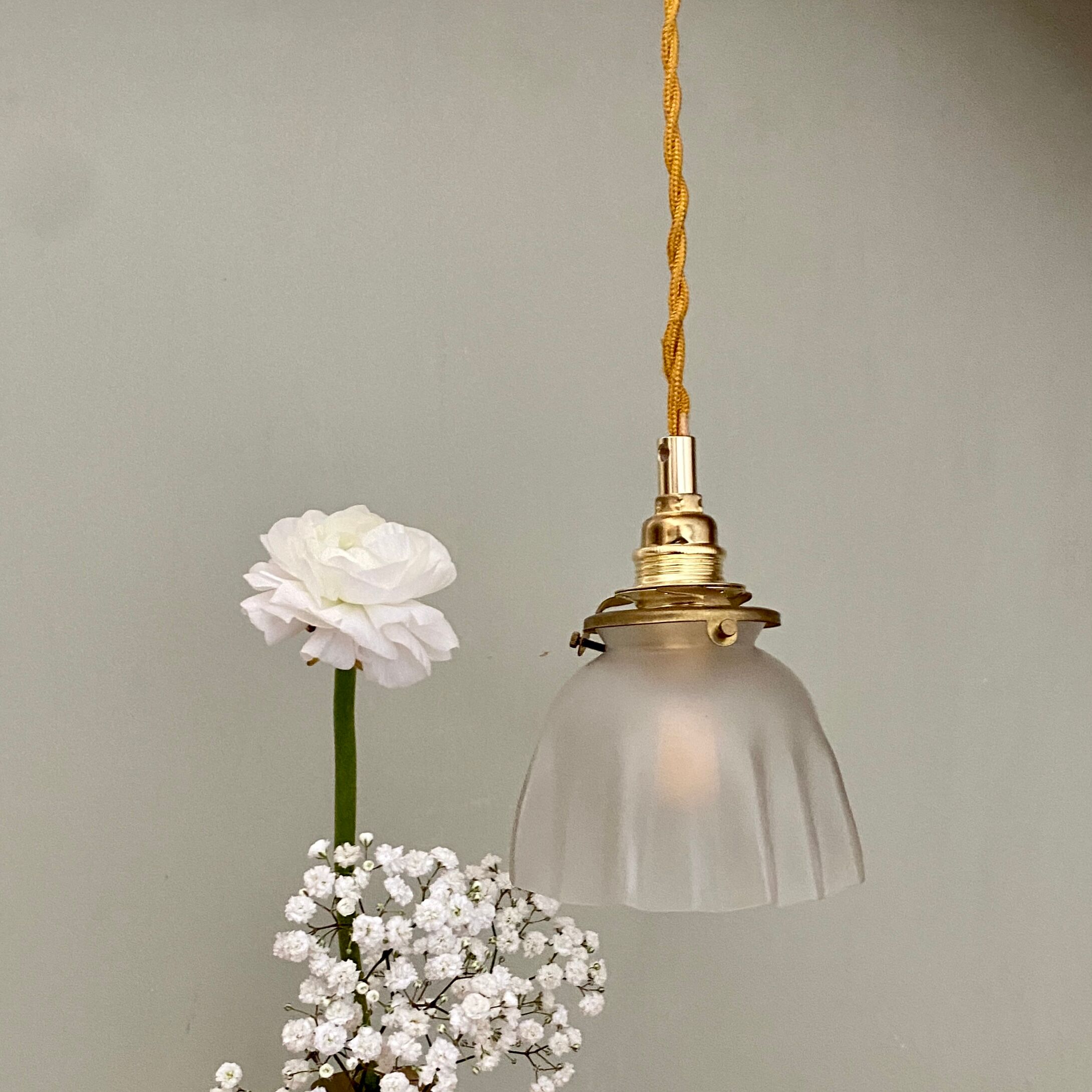 Tulip ride vintag tiled glass petticoat