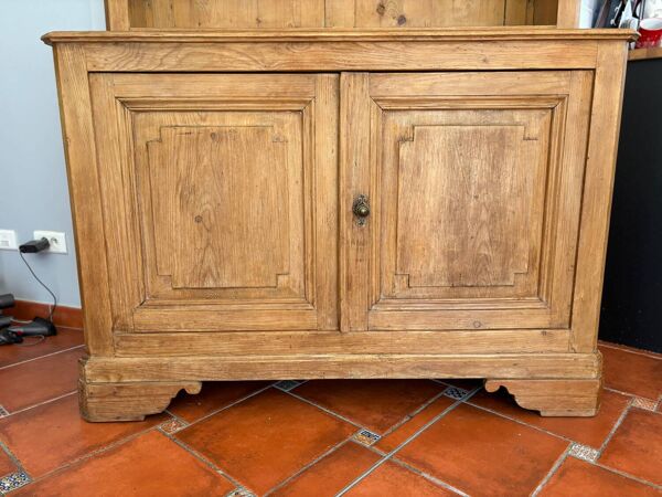 Buffet ancien à deux corps, vaisselier en chêne massif