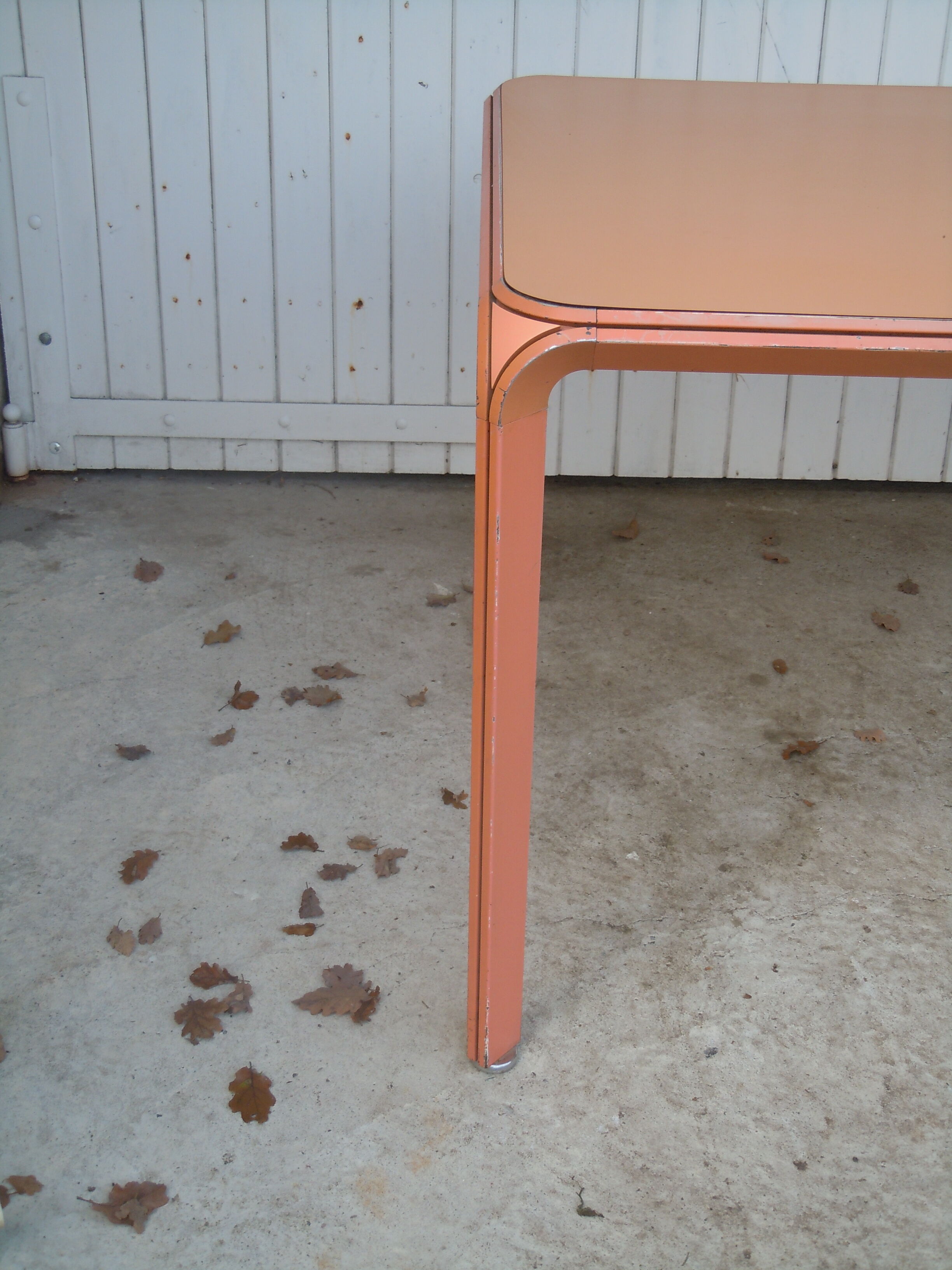 Dassas Pierre Paulin lar table vintage design 1973