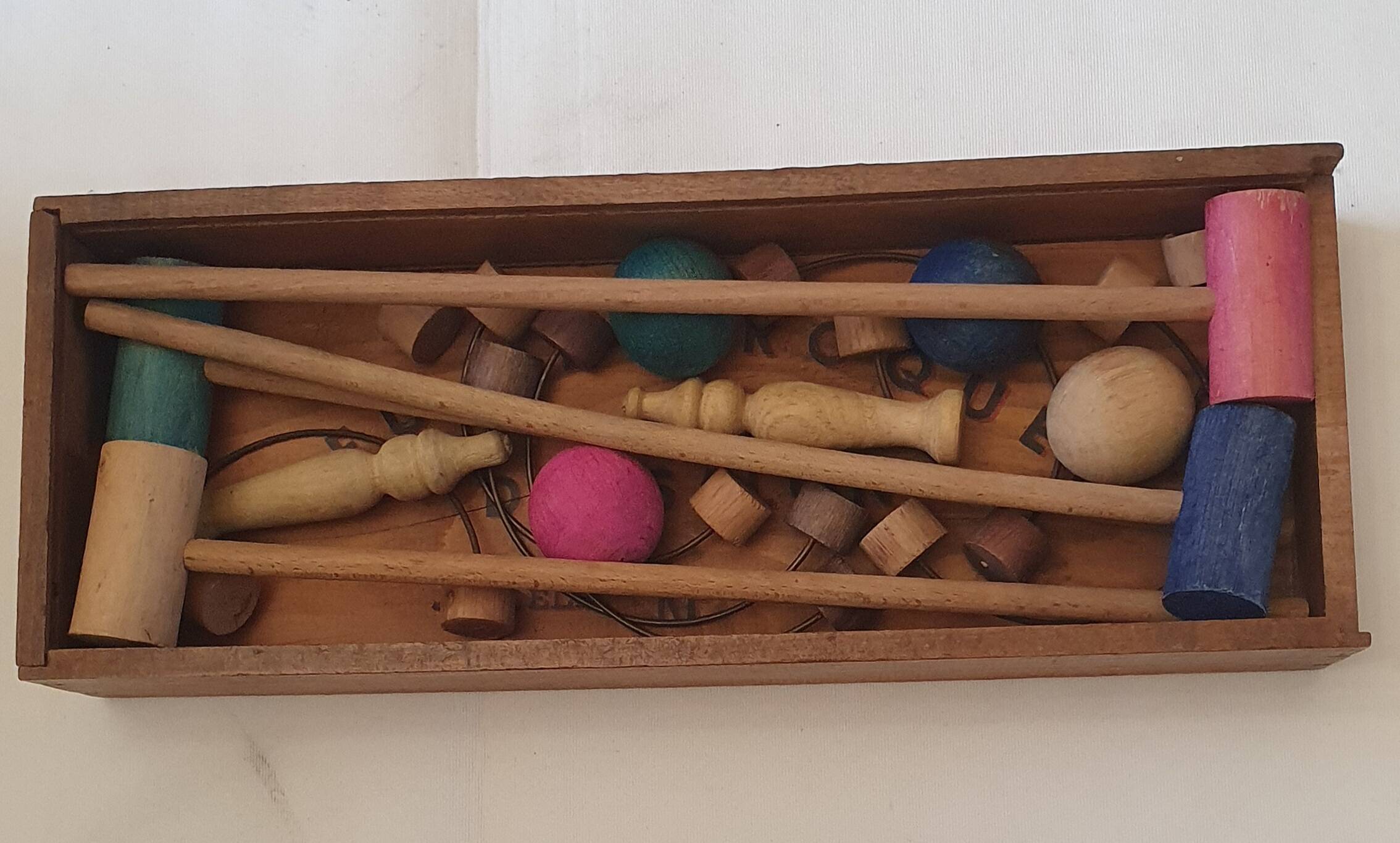 Room croquet
