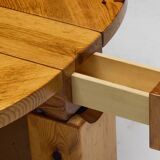 Table basse brutaliste en pin, Suède, années 1970