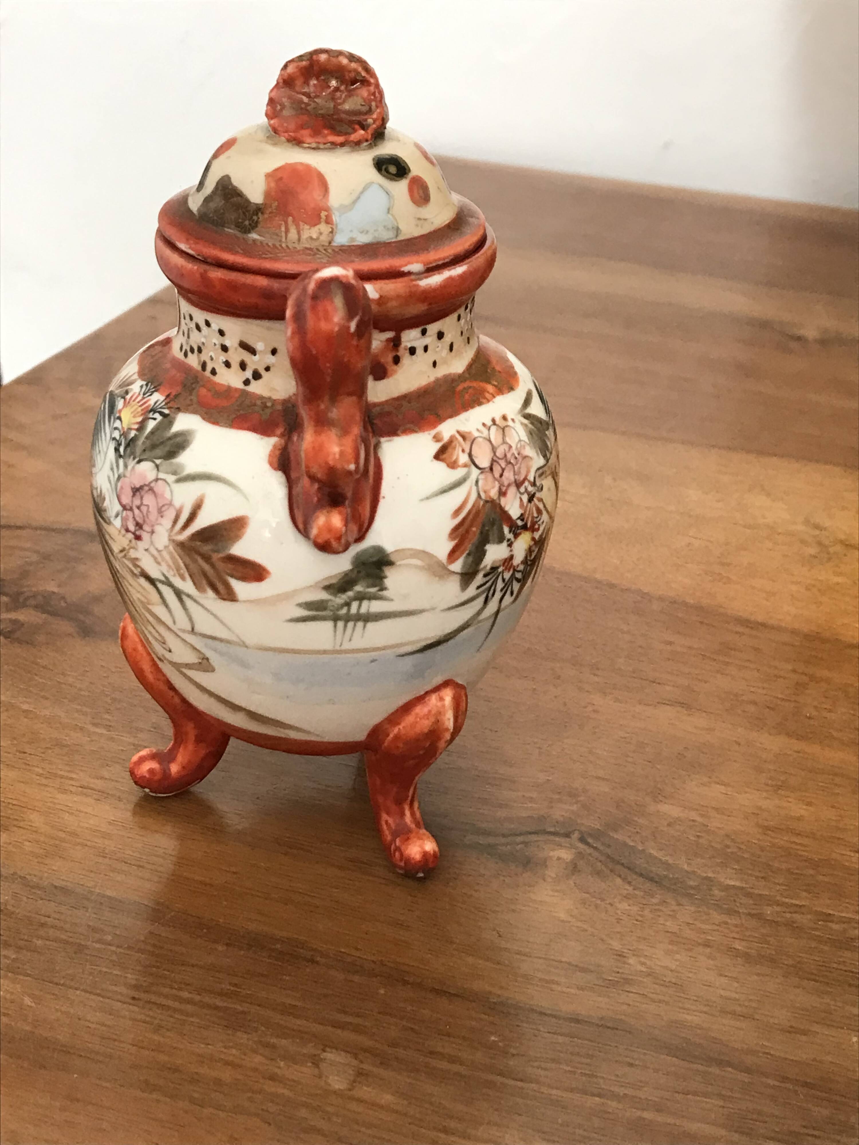 Small Indochinese pot, late 19th / early 20th century.