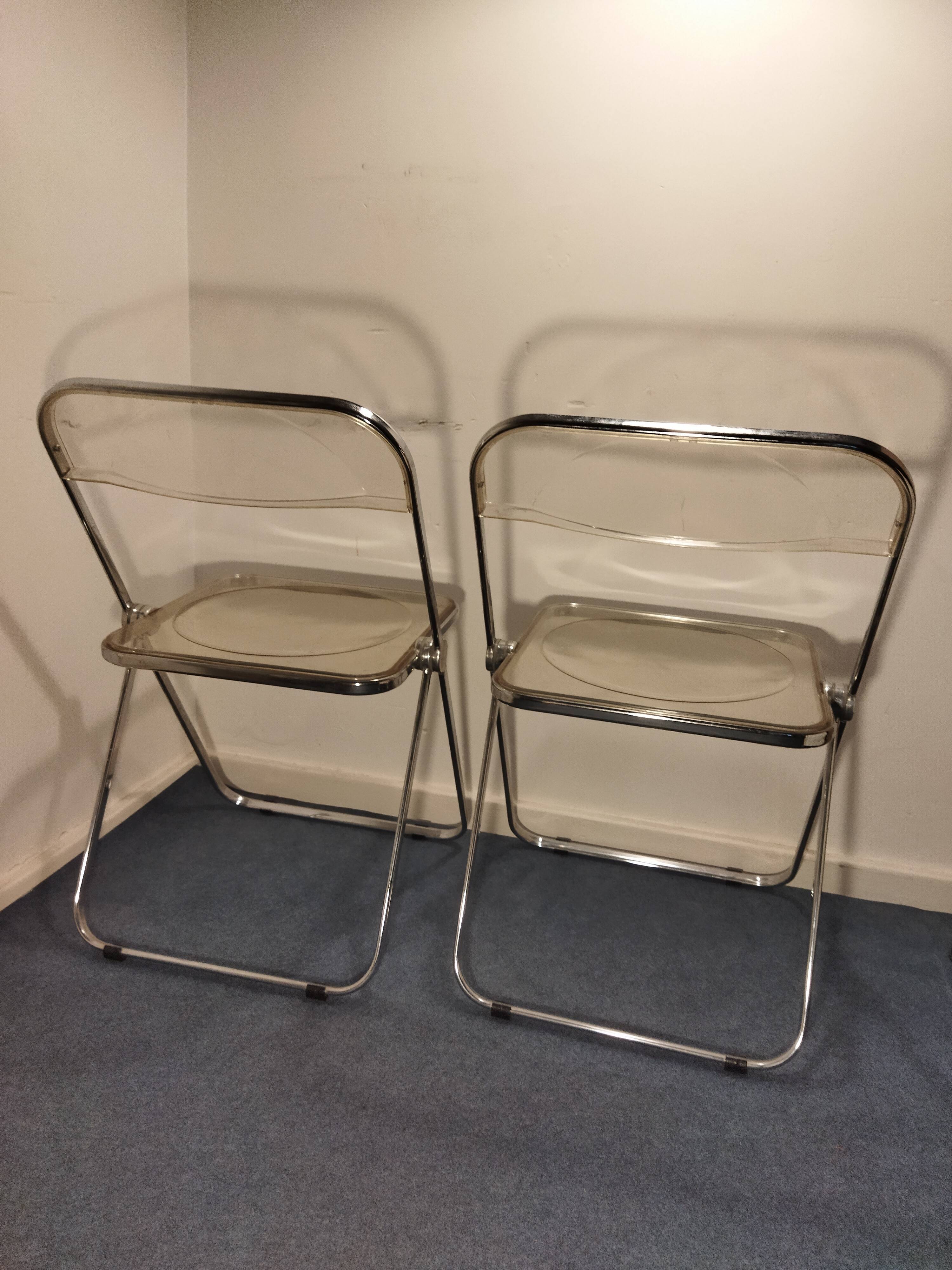 Pair of Plia chairs by Giancarlo Piretti
